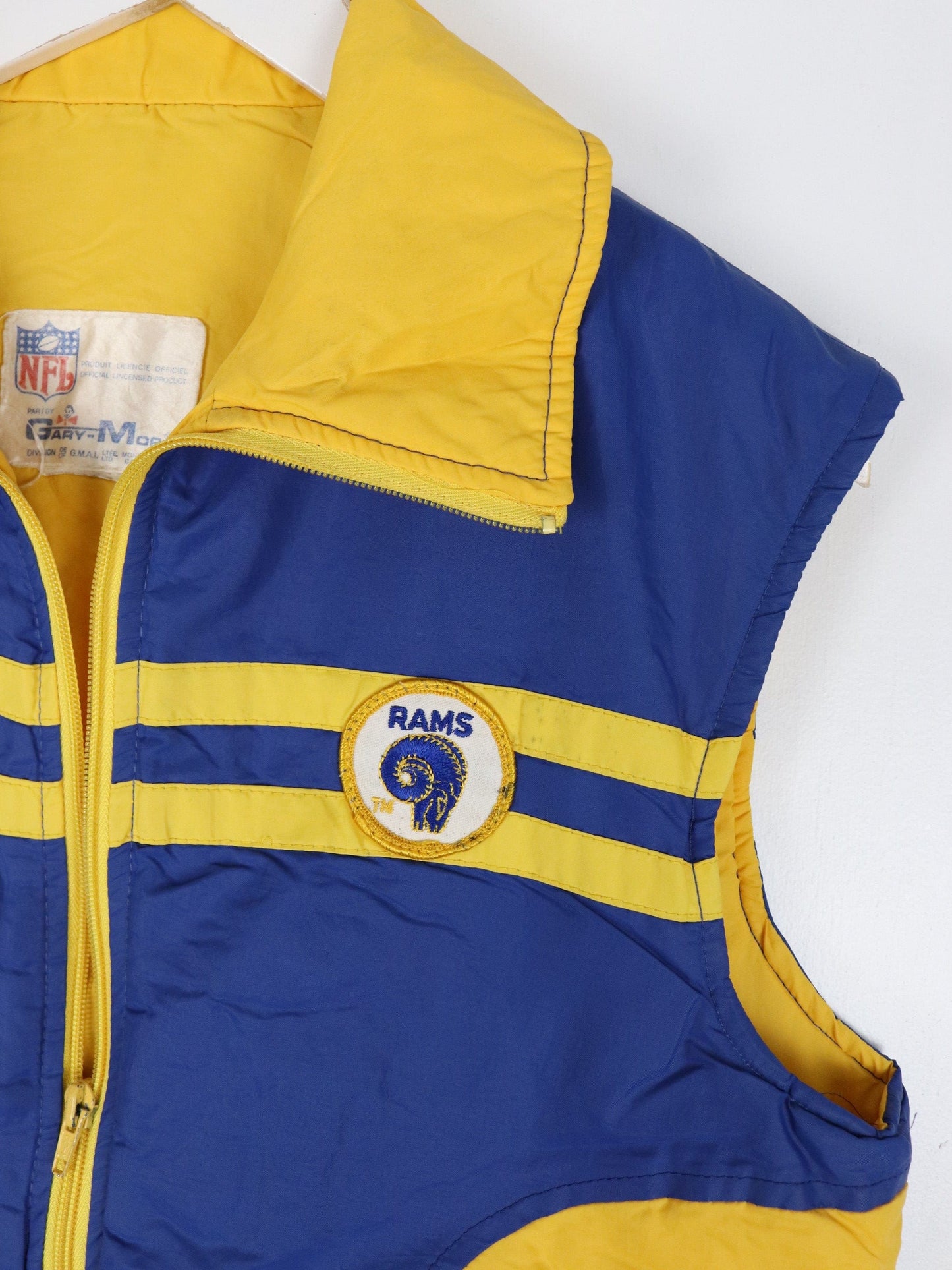Vintage St. Louis Rams Vest Mens Small Blue NFL Jacket