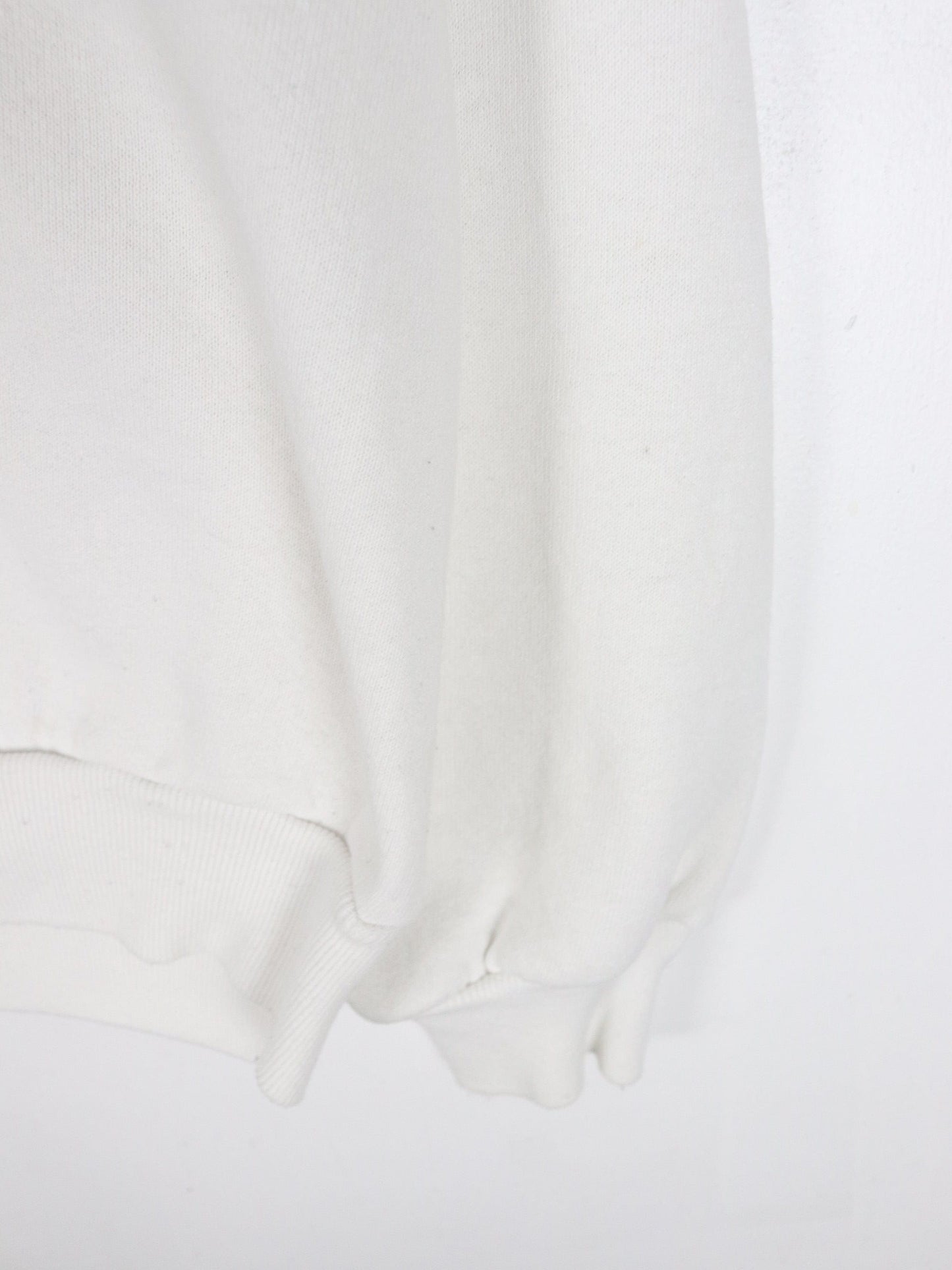 Vintage Summer Splash Preforming Arts Center Sweatshirt Fits Mens Large White from propervintagecanada