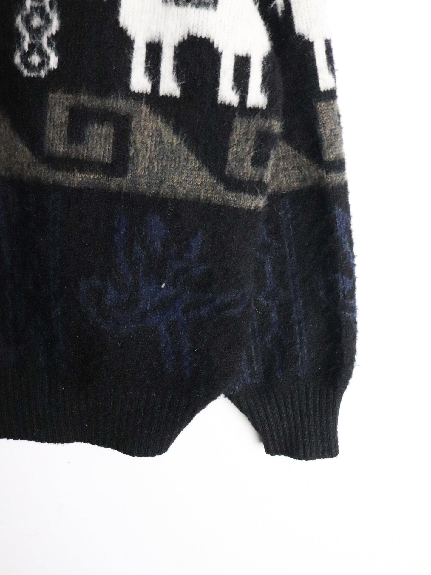 Vintage Tejidos Ruminahui Sweater Mens XL Blak Wool Cardigan from propervintagecanada