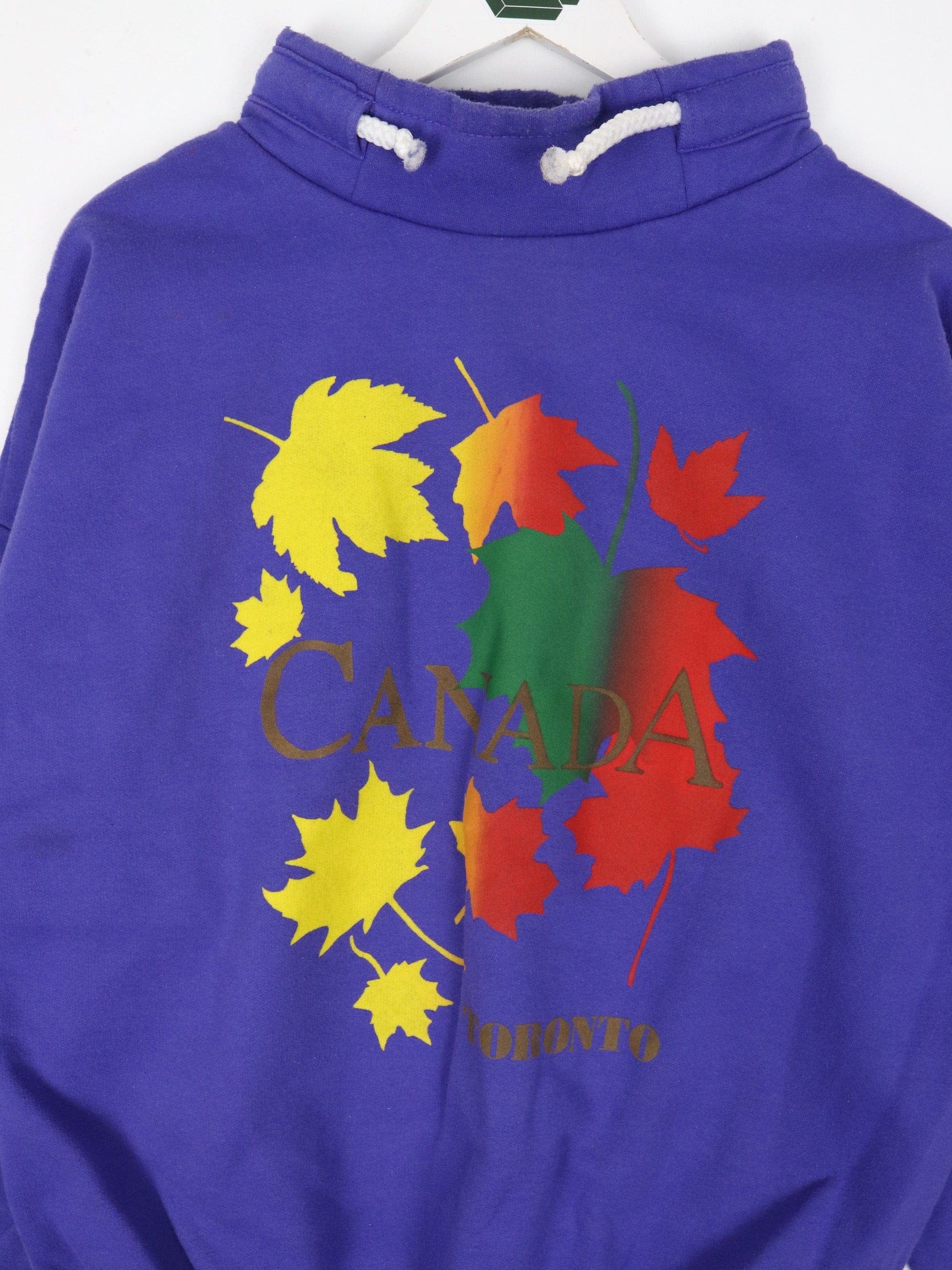 Vintage Unique Sweatshirt Womens XL Purple Canada Leaves Mock Neck from propervintagecanada