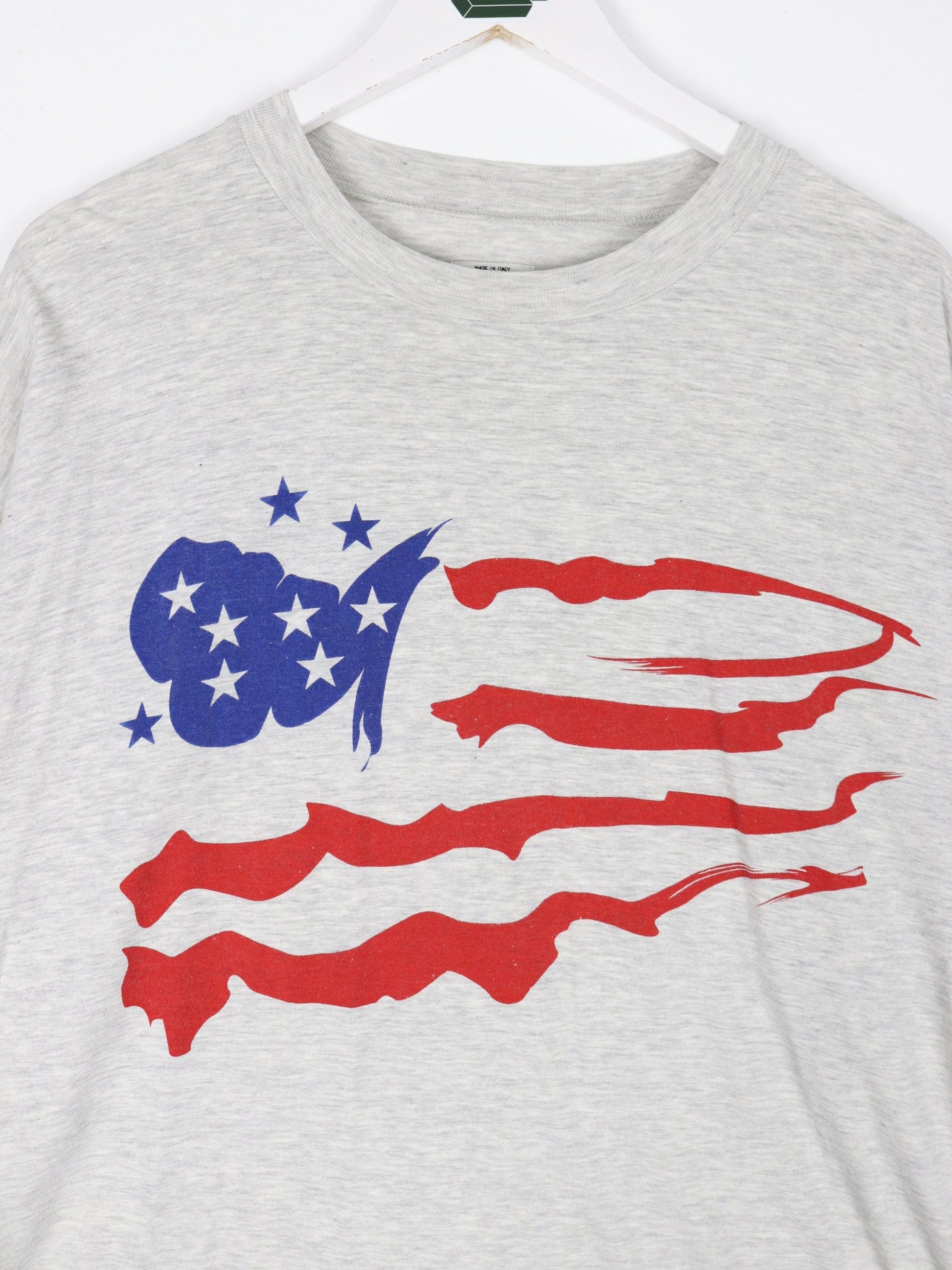 Vintage United Colors of Benetton T Shirt Mens XL Grey USA Flag from propervintagecanada