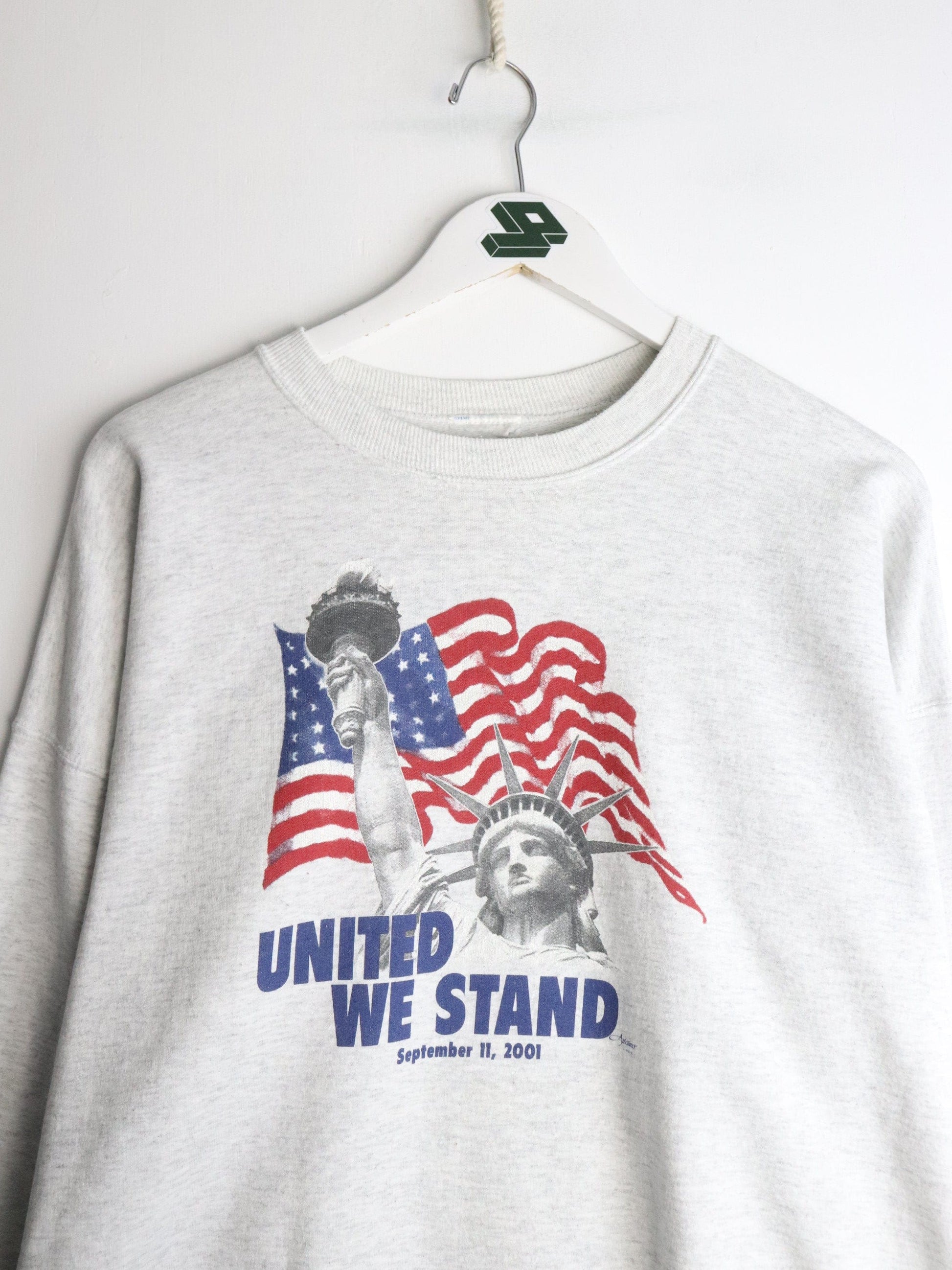 Vintage United We Stand Sweatshirt Mens XL Grey from propervintagecanada