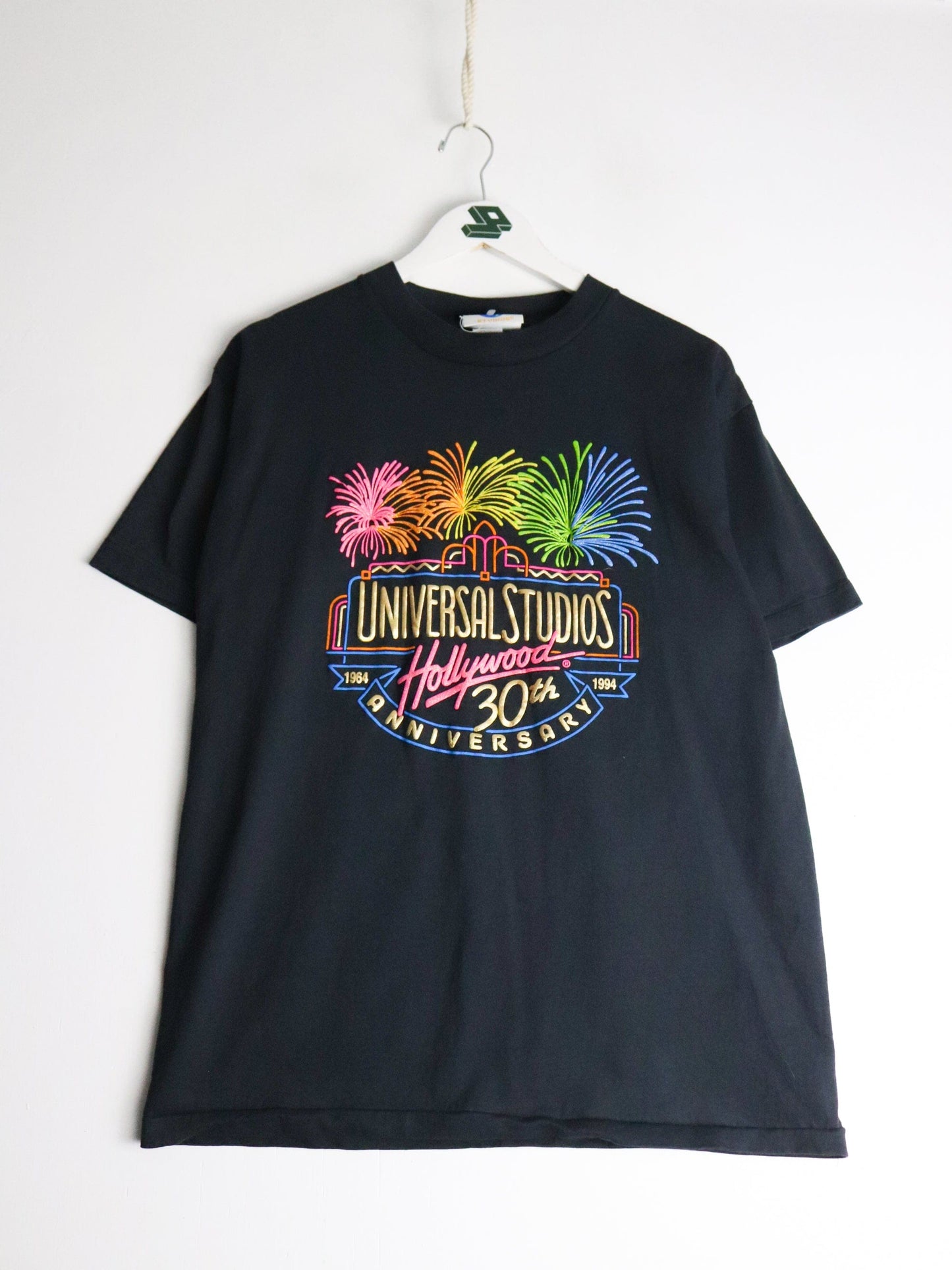 Vintage Universal Studios T Shirt Mens Large Black from propervintagecanada