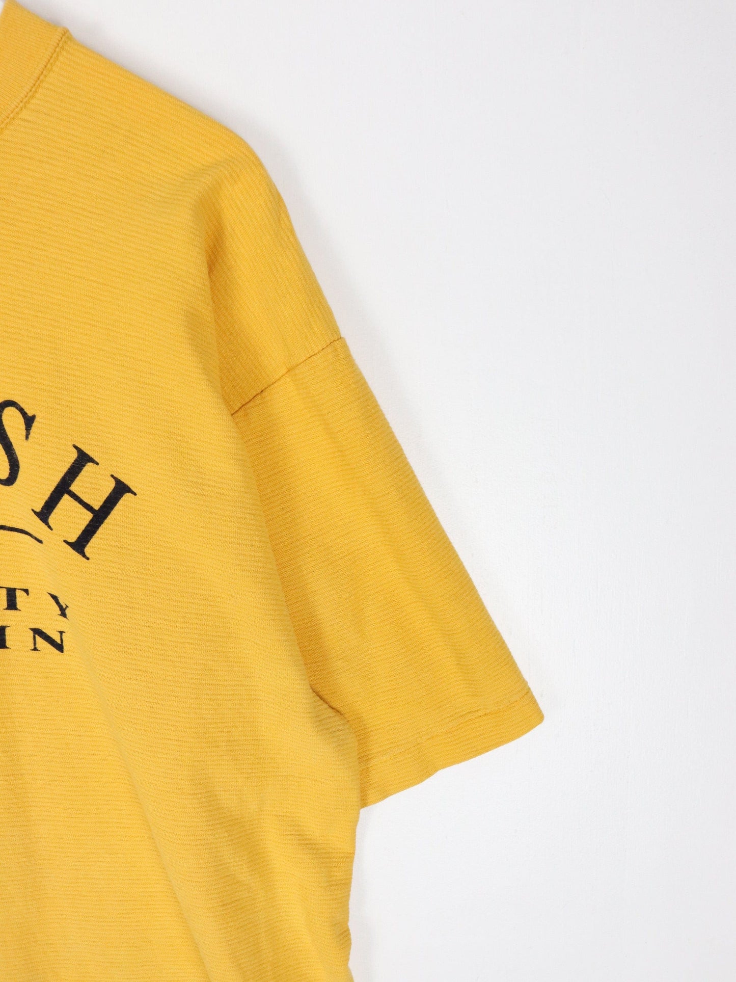 Vintage University of Wisconsin T Shirt Mens XL Yellow 90s College