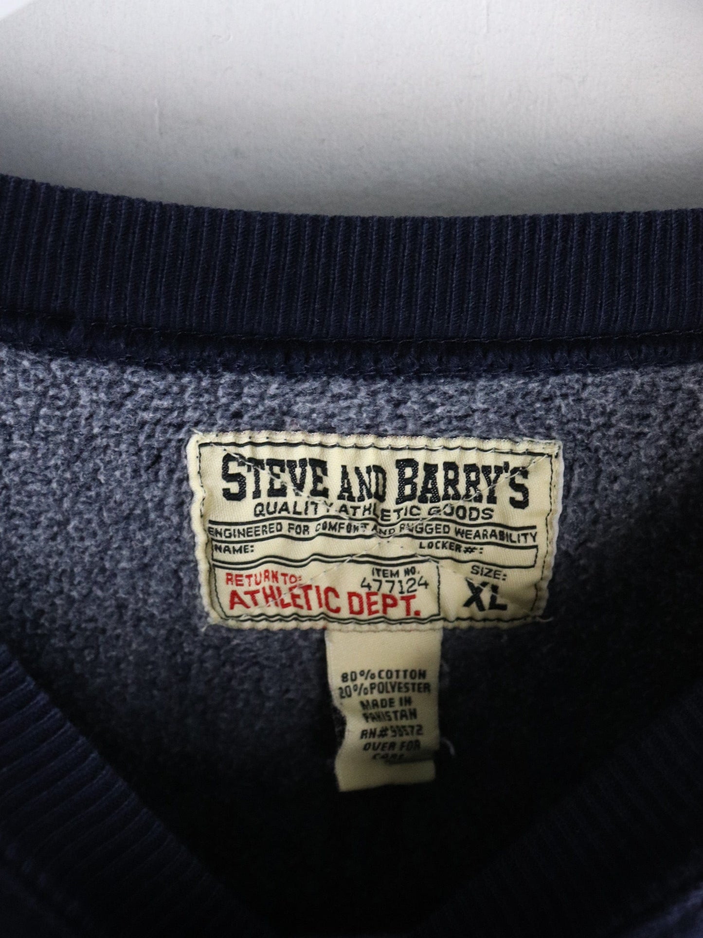 Vintage USA Sweatshirt Mens XL Blue from propervintagecanada