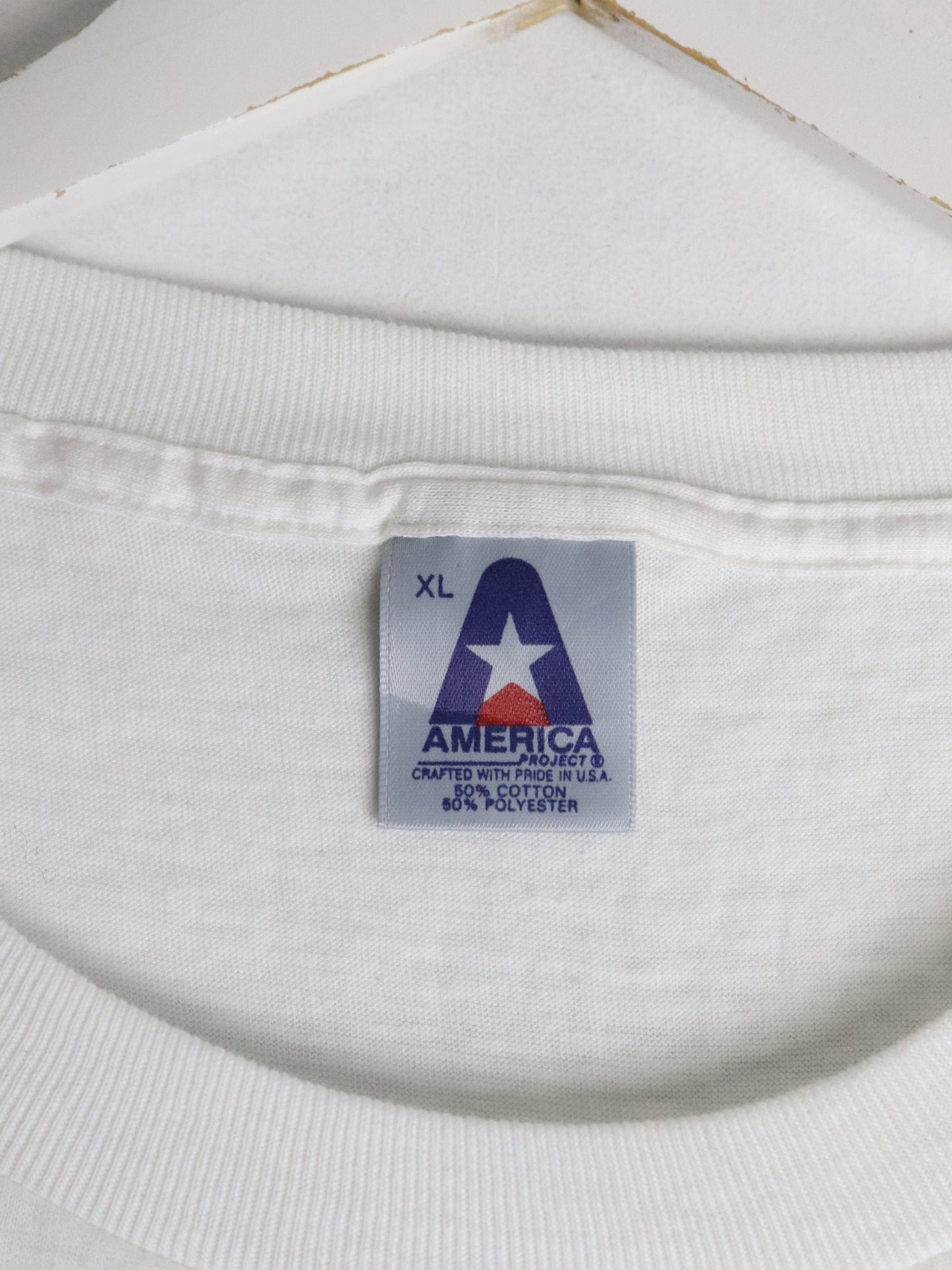 Vintage Valentine Wanted T Shirt Mens Medium White Funny from propervintagecanada