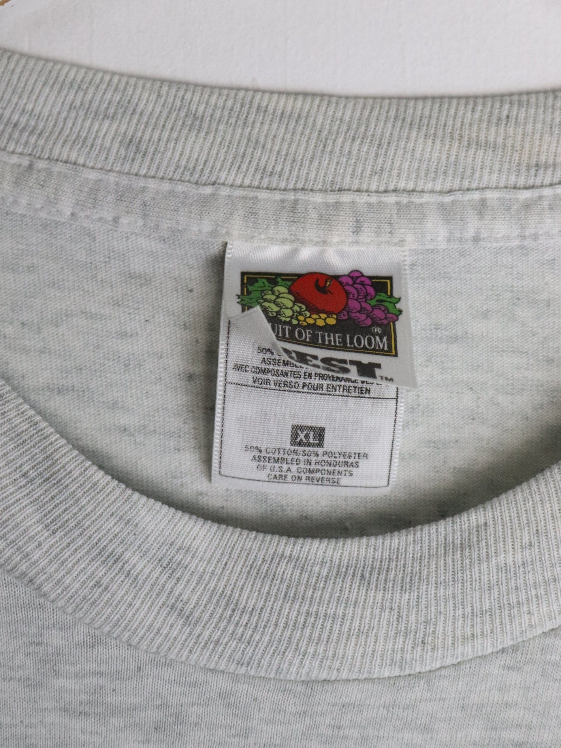 Vintage Voegele Photography T Shirt Mens XL Grey from propervintagecanada