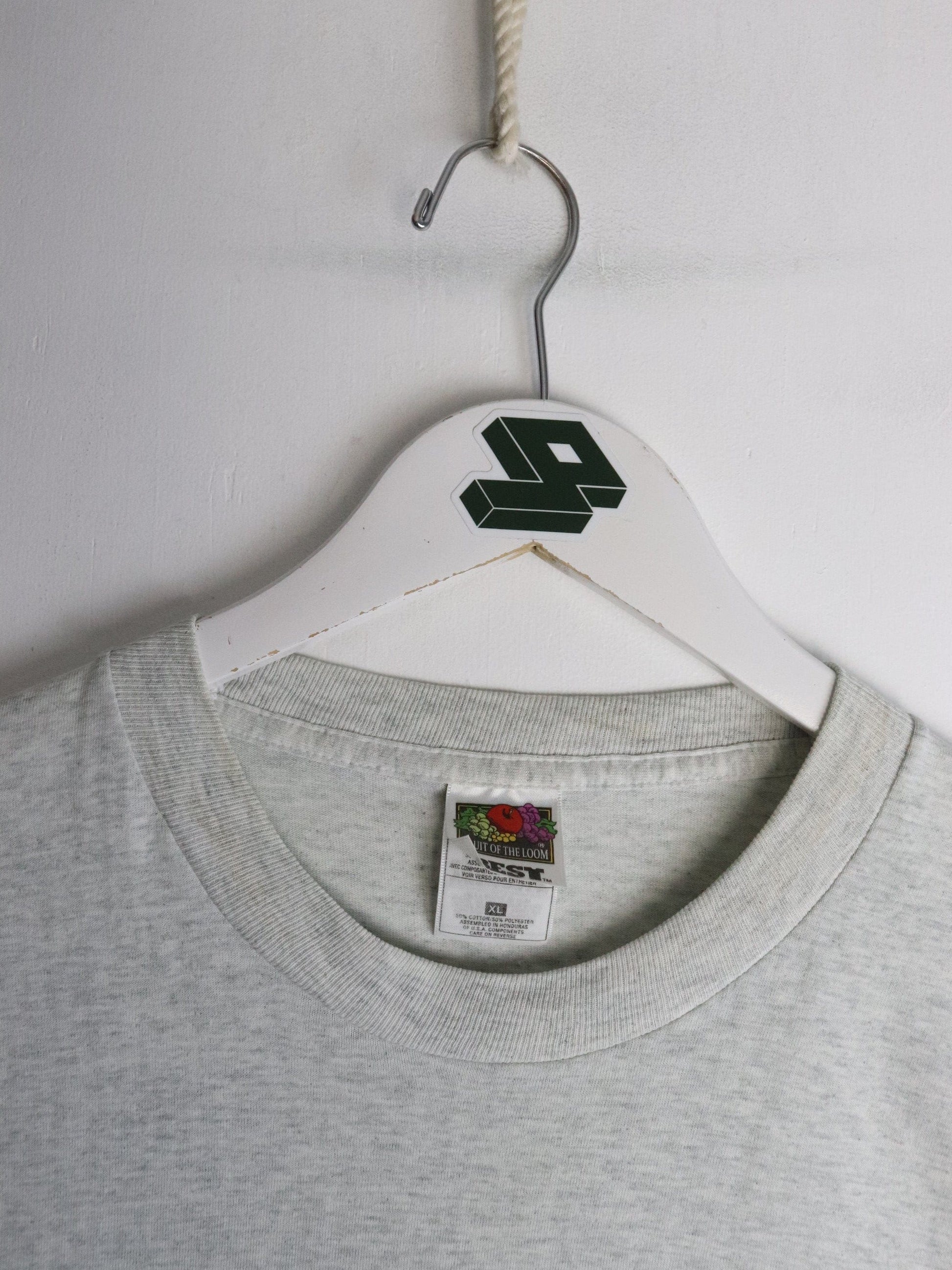 Vintage Voegele Photography T Shirt Mens XL Grey from propervintagecanada