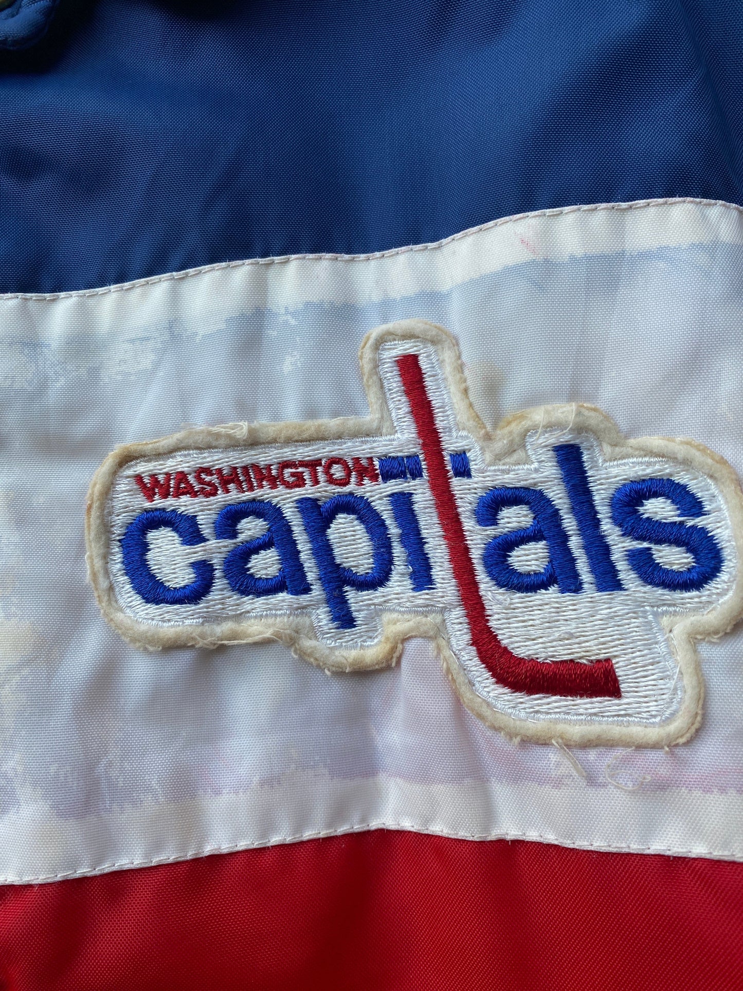 Vintage Washington Capitals Jacket Mens Small Red NHL from propervintagecanada