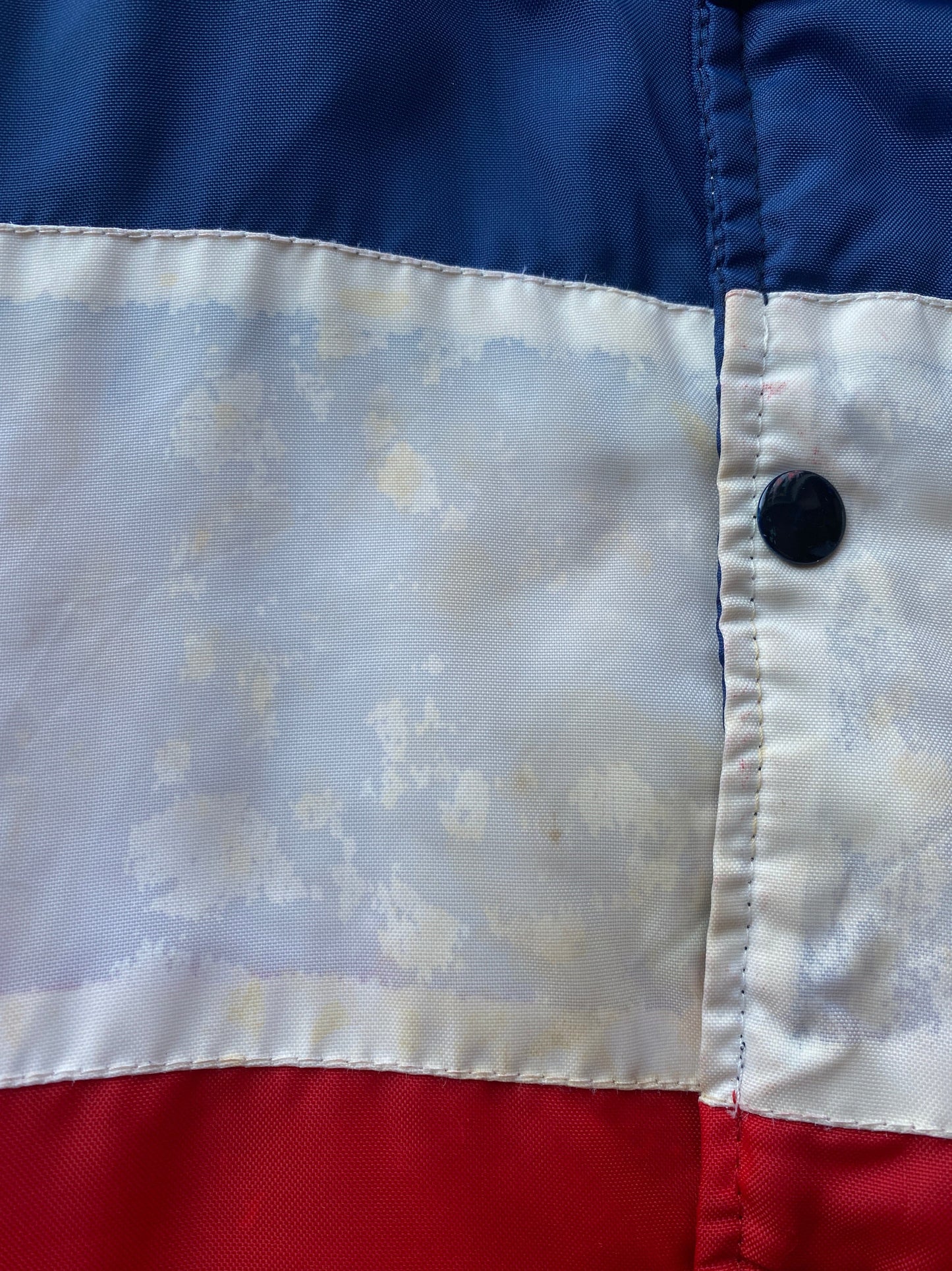 Vintage Washington Capitals Jacket Mens Small Red NHL from propervintagecanada