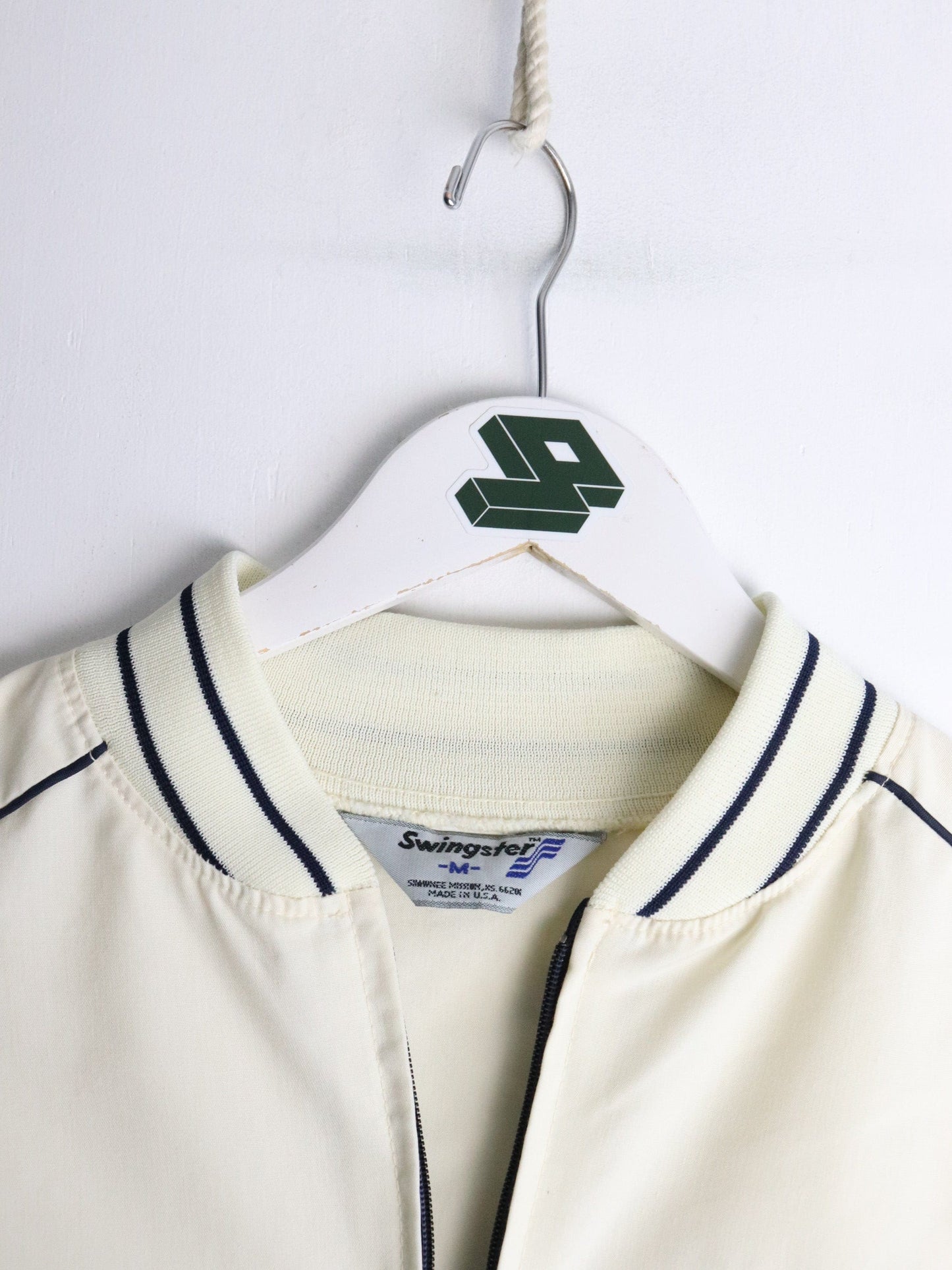 Vintage West Virginia Mountaineers Jacket Mens Medium White from propervintagecanada