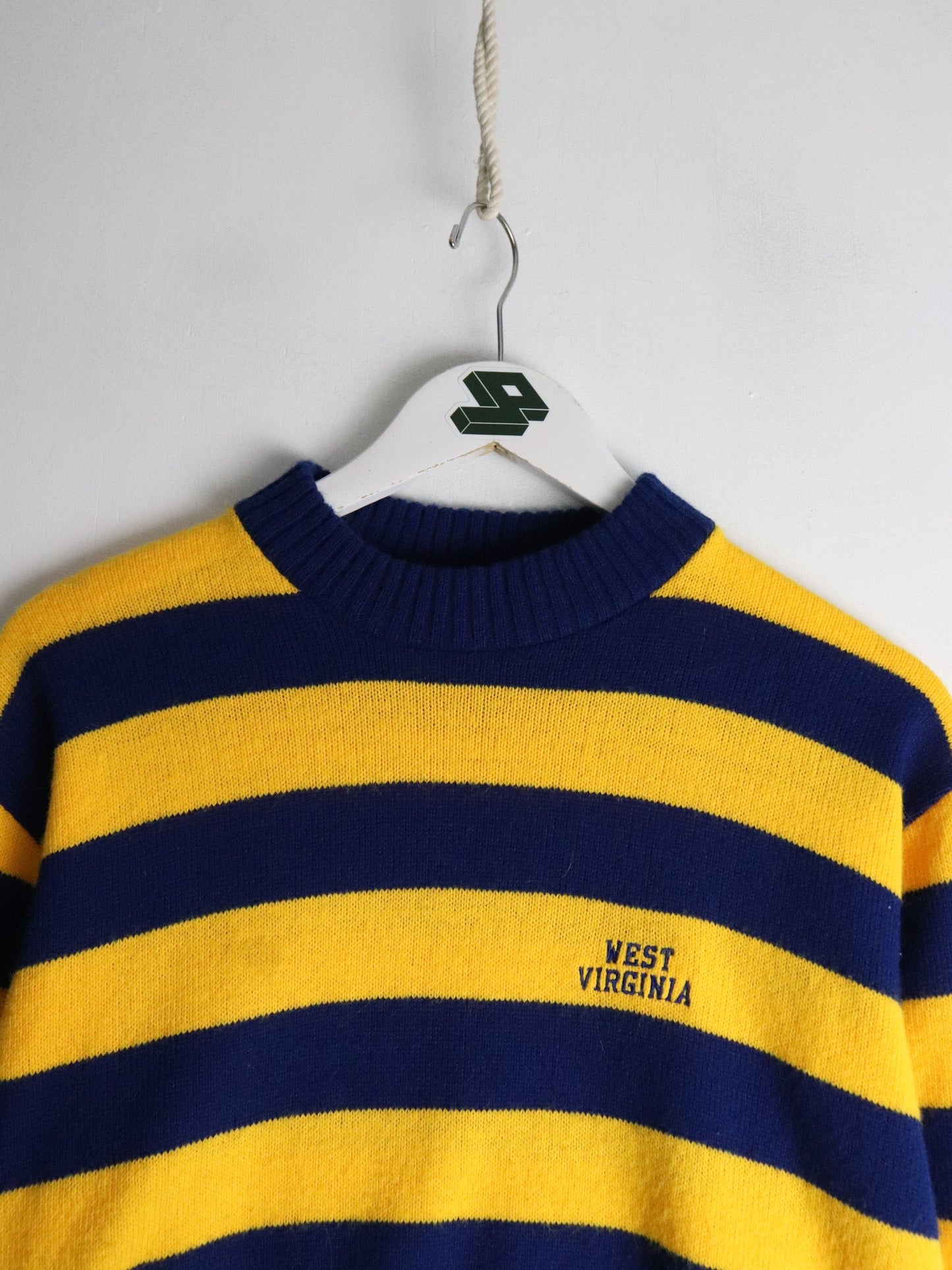 Vintage West Virginia Mountaineers Sweater Mens Large Blue Knit