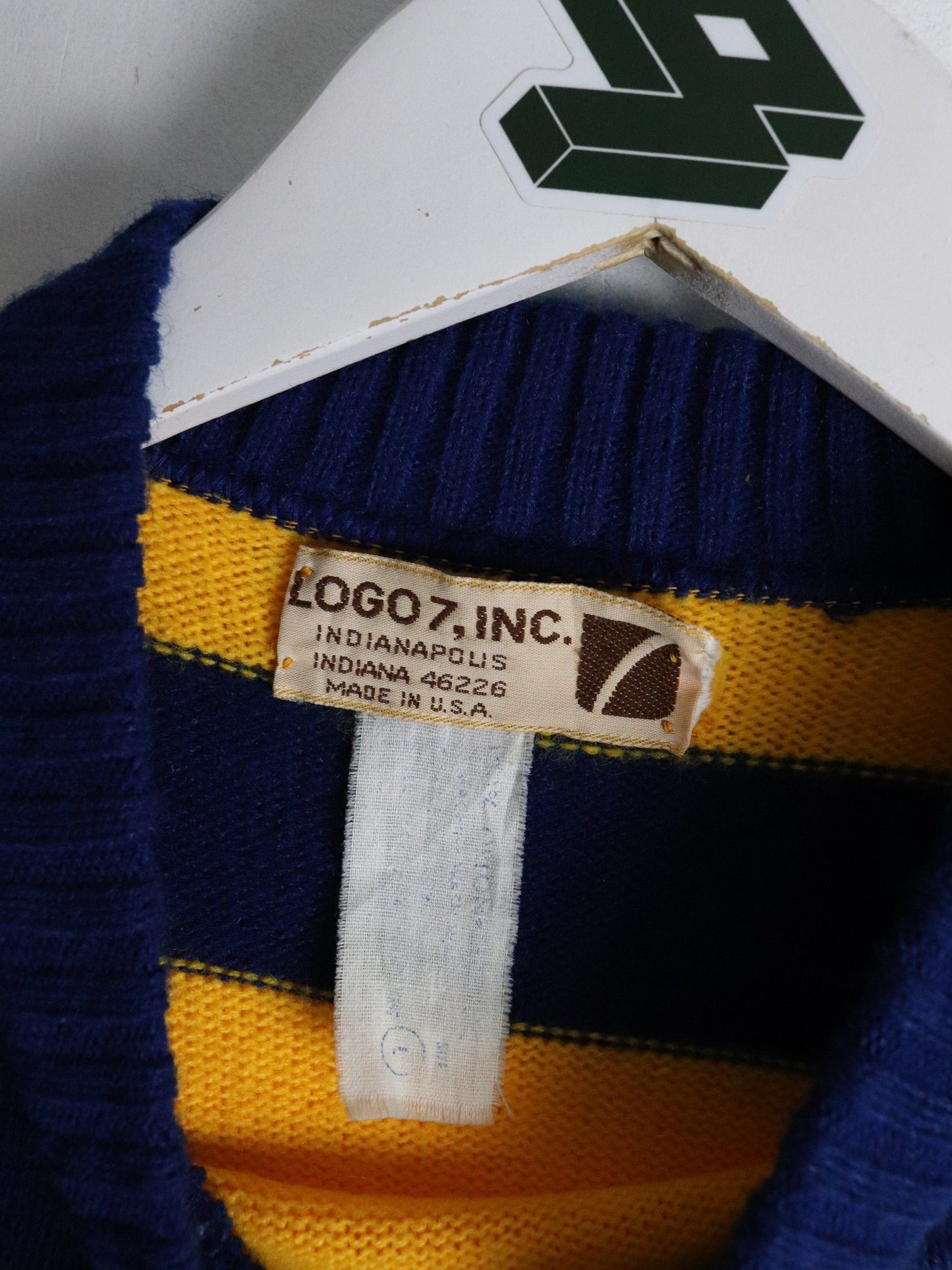 Vintage West Virginia Mountaineers Sweater Mens Large Blue Knit