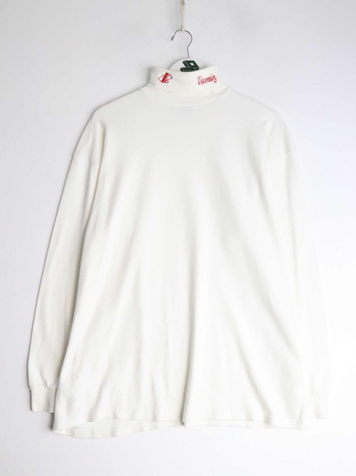 Vintage Wisconsin Badgers T Shirt Mens Large White Turtle Neck from propervintagecanada