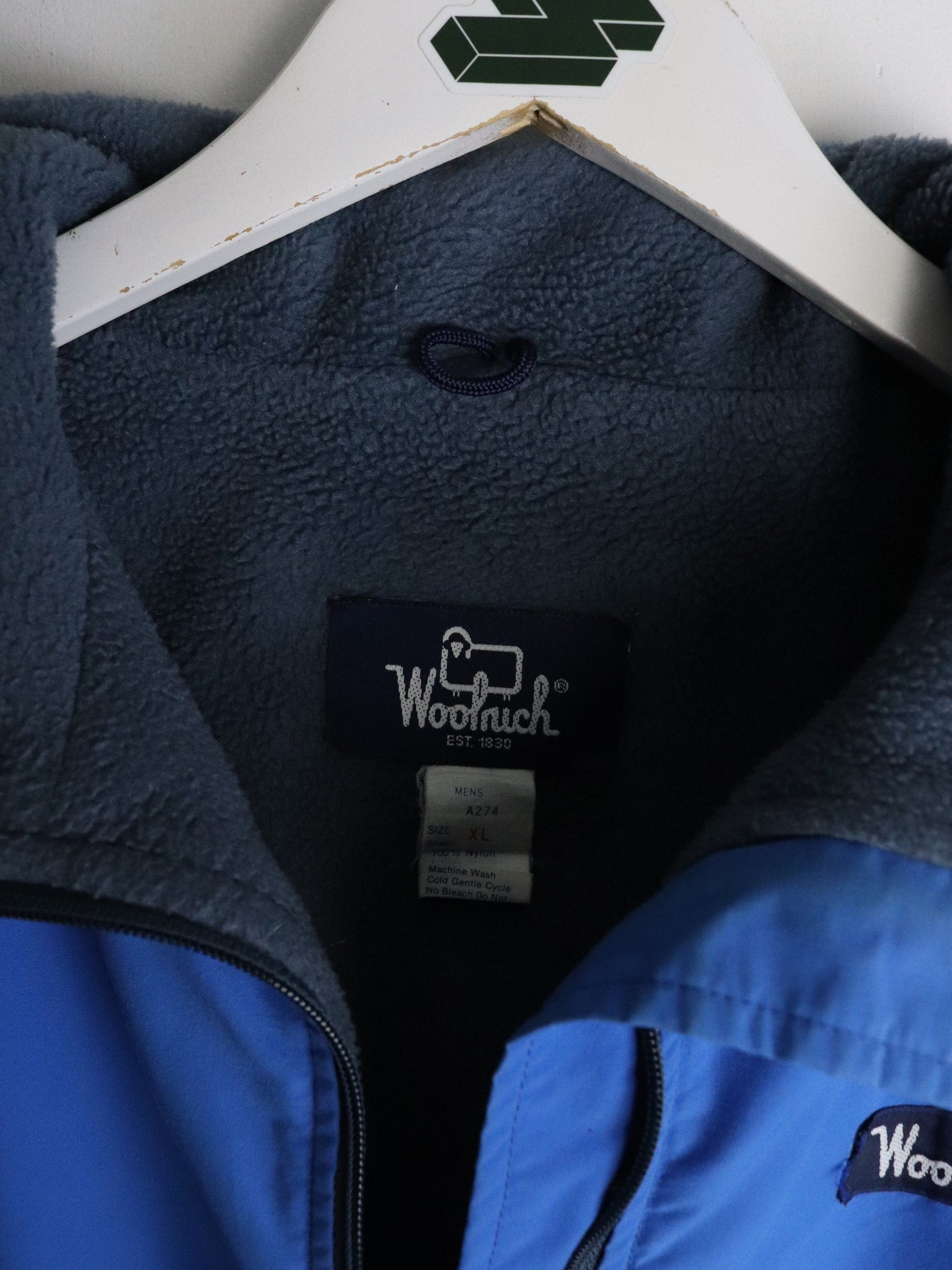Vintage Woolrich Jacket Mens XL Blue Vest from propervintagecanada