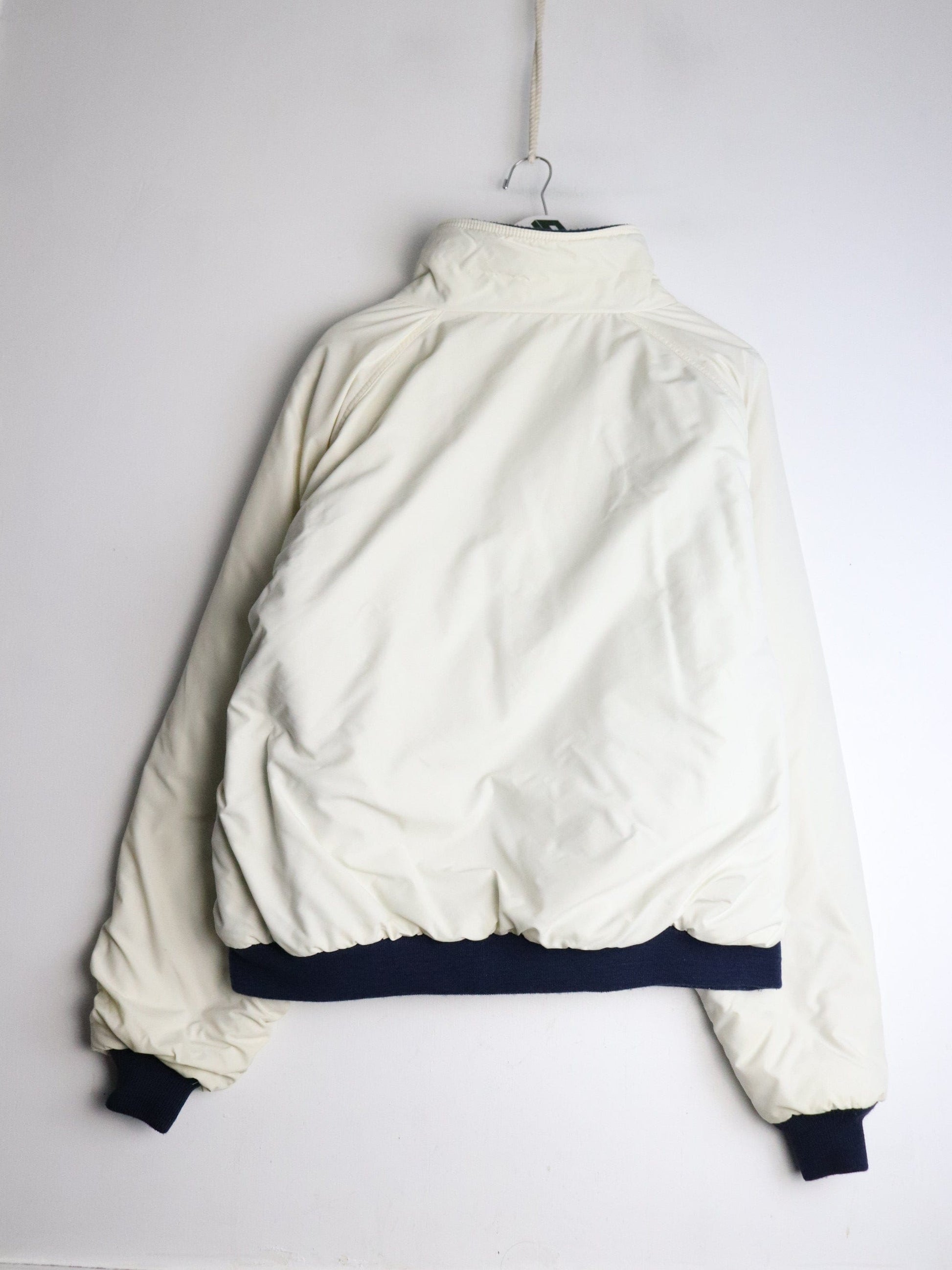 Vintage Woolrich Jacket Mens XL White from propervintagecanada