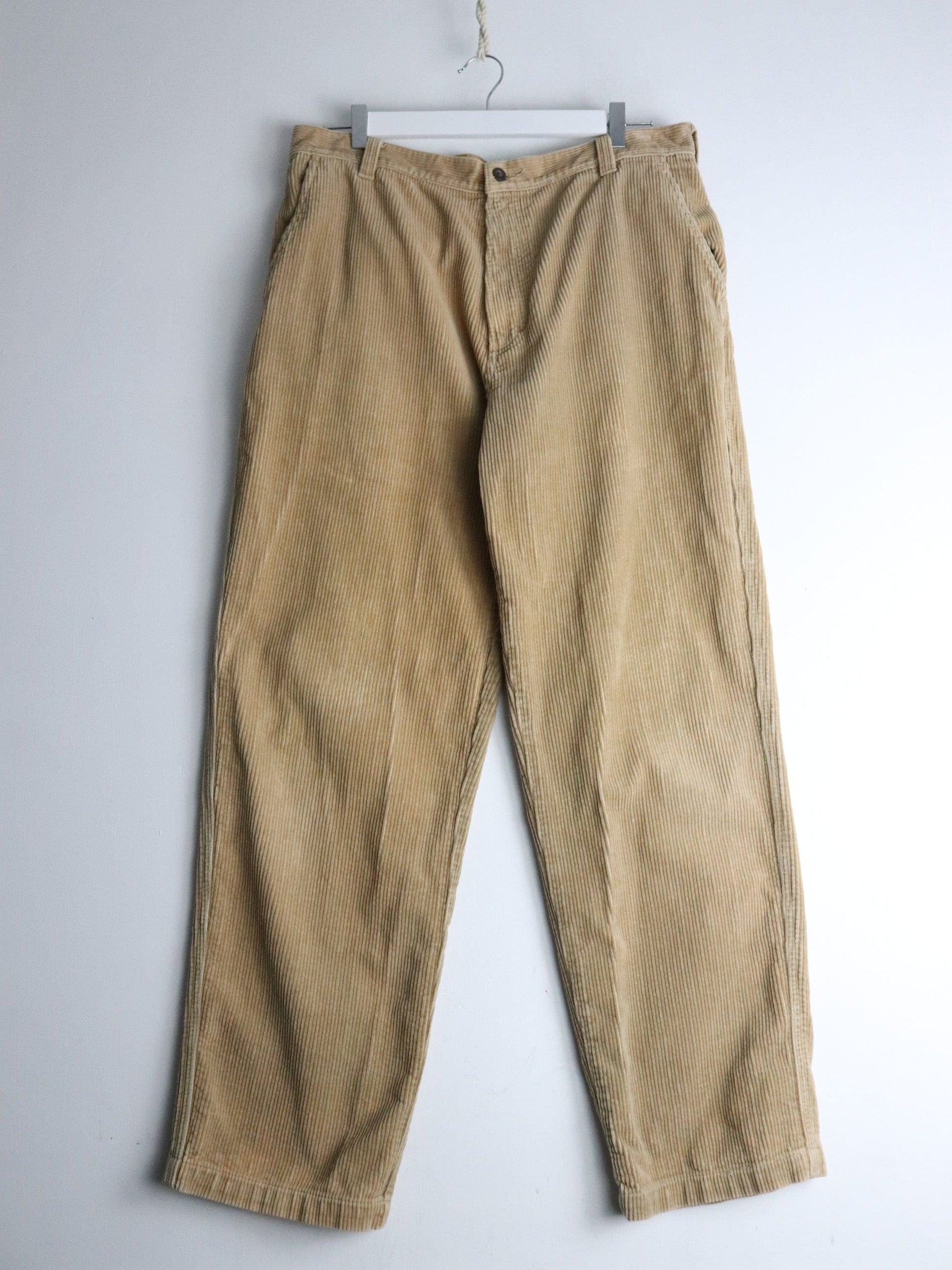 Vintage Woolrich Pants Fits Mens 36 x 31 Brown Corduroy from propervintagecanada