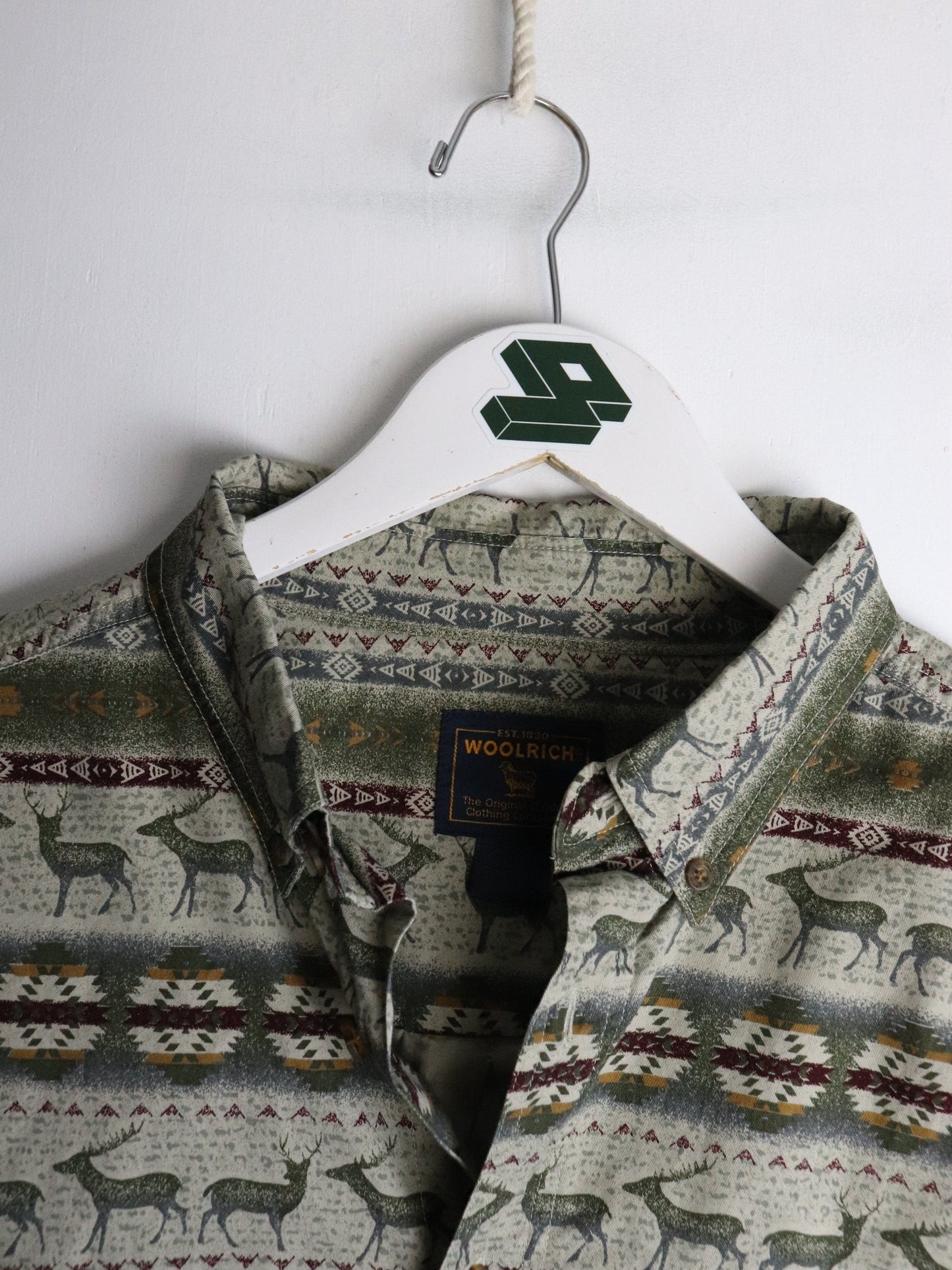 Vintage Woolrich Shirt Mens XL Green Button Up from propervintagecanada