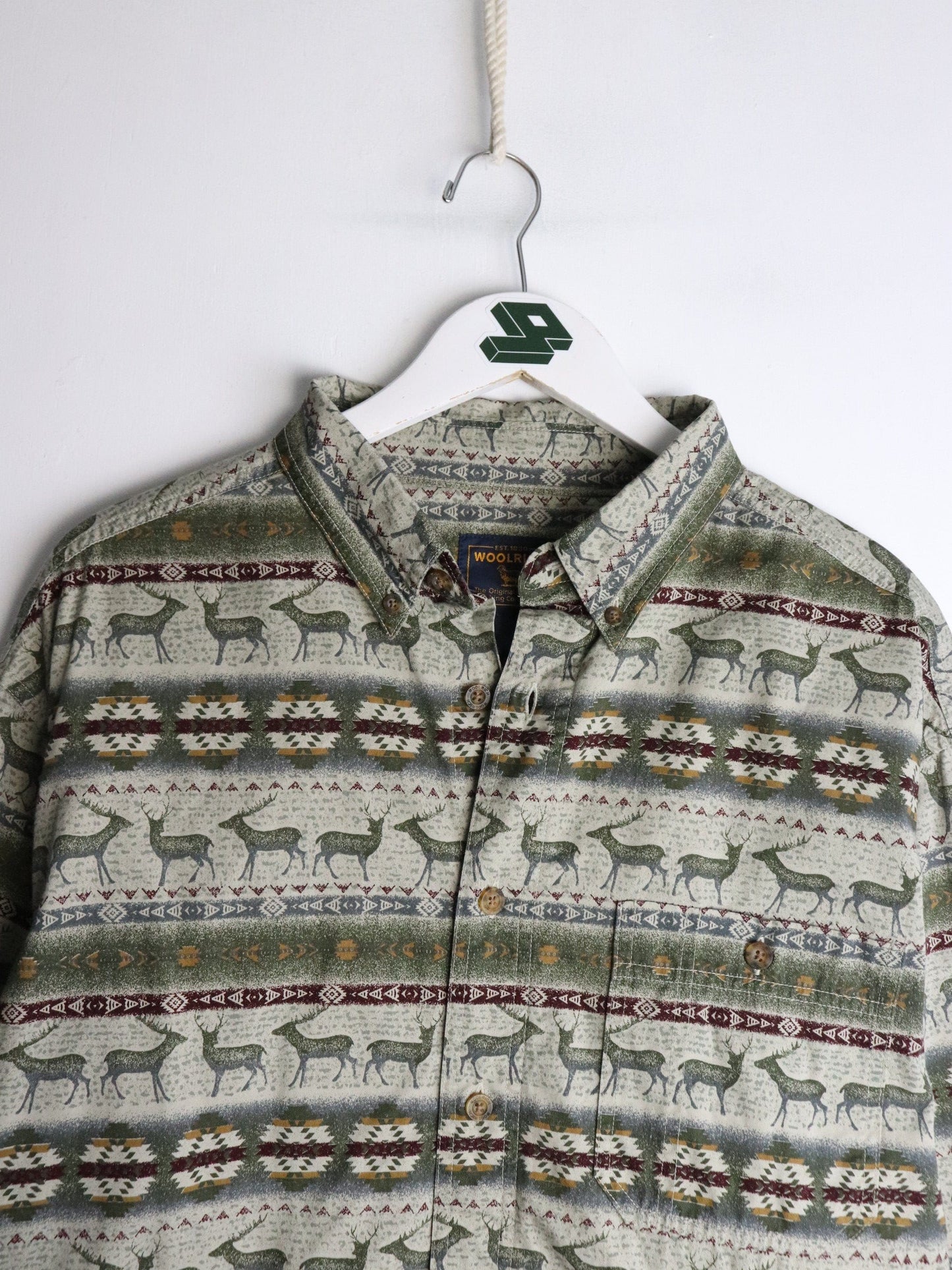 Vintage Woolrich Shirt Mens XL Green Button Up from propervintagecanada