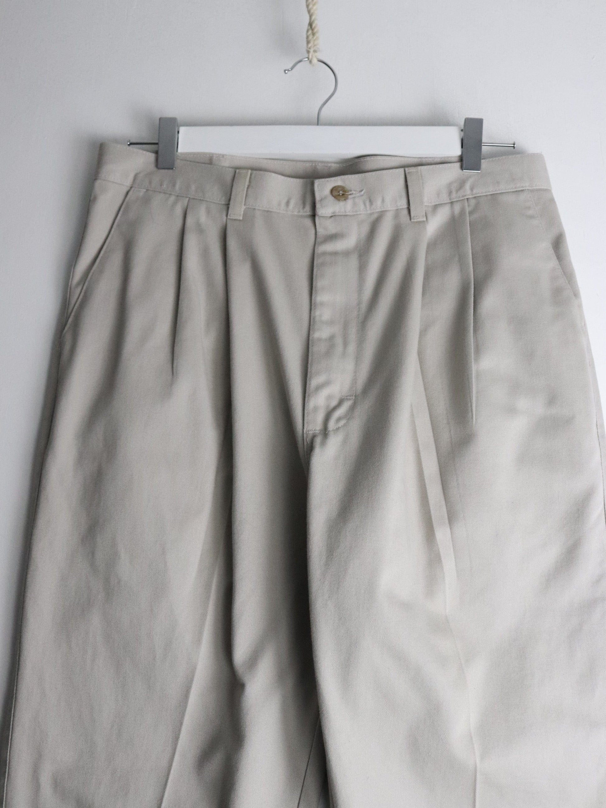 Vintage Wrangler Pants Mens 34 x 32 Beige Chino from propervintagecanada