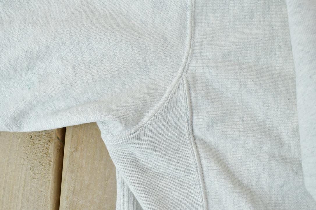 Vintage Y2K Army Champion Reverse Weave Hoodie Sweatshirt Men's Large from propervintagecanada