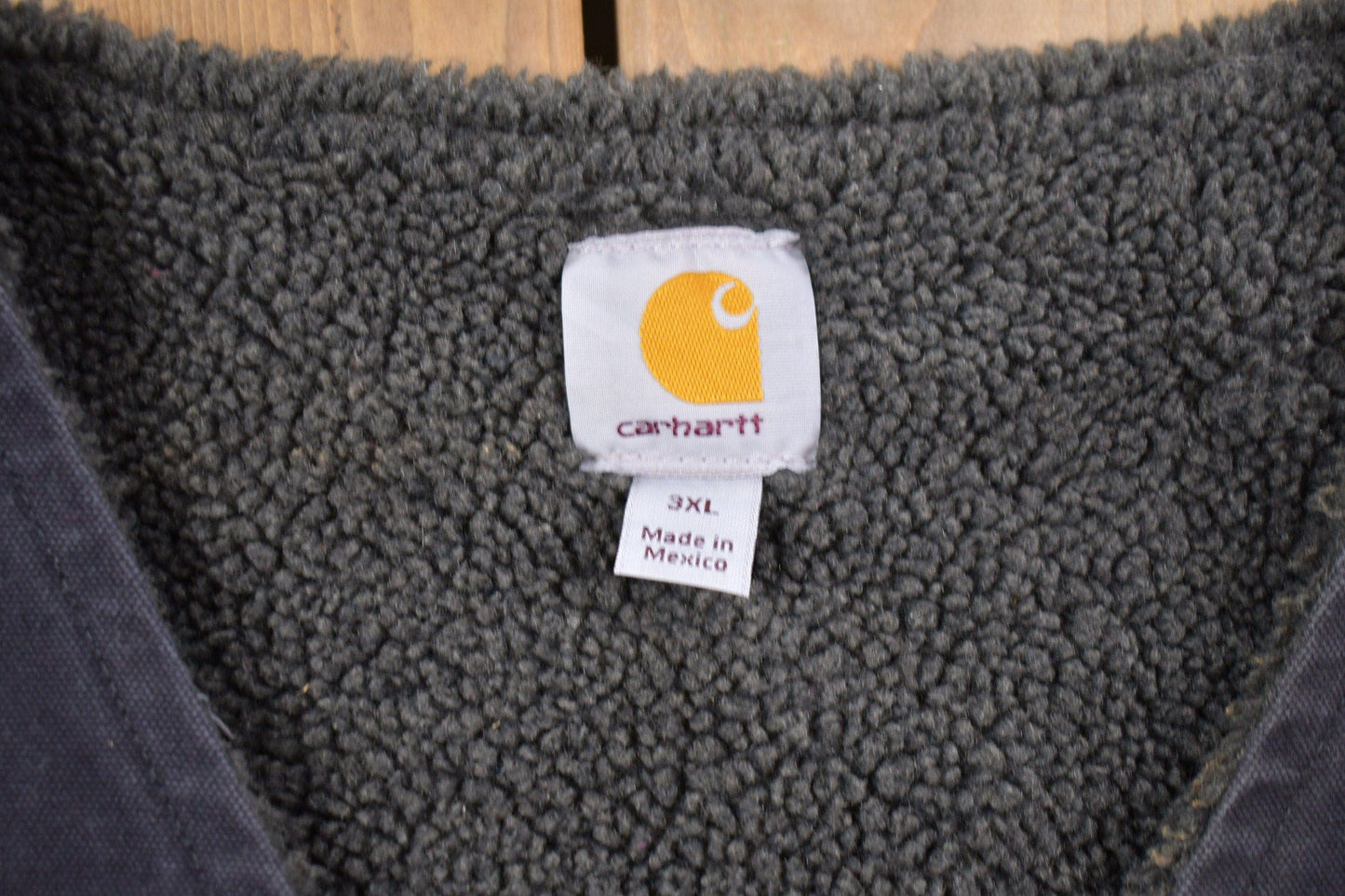 Vintage Y2K Carhartt Sherpa Lined Vest Men's 3XL from propervintagecanada