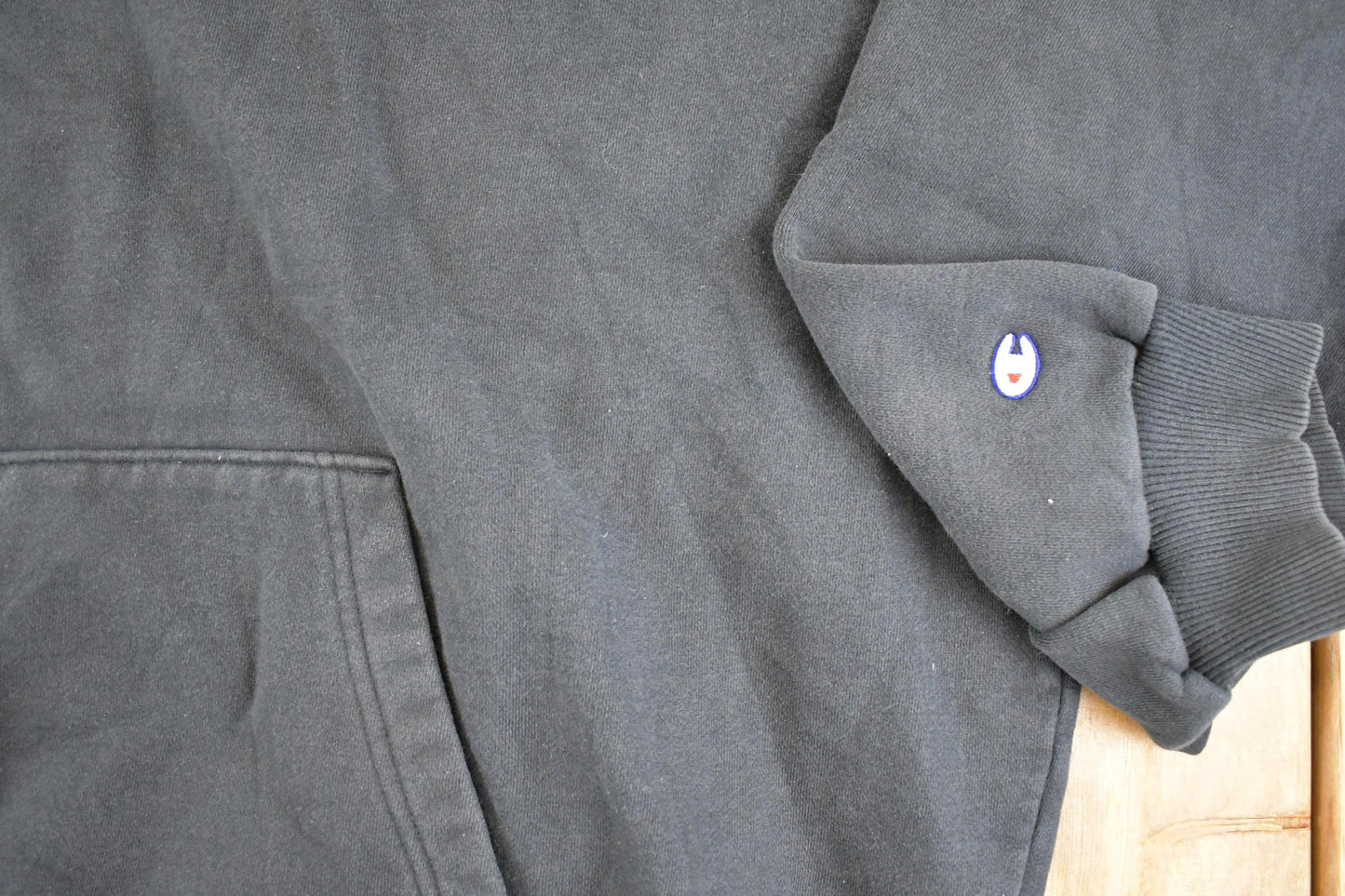 Vintage Y2K Champion Hoodie Sweatshirt Men's XXXL from propervintagecanada