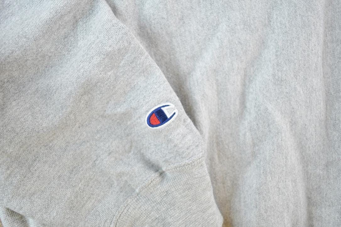 Vintage Y2K Champion Premium Reverse Weave Sweatshirt Men's Small from propervintagecanada