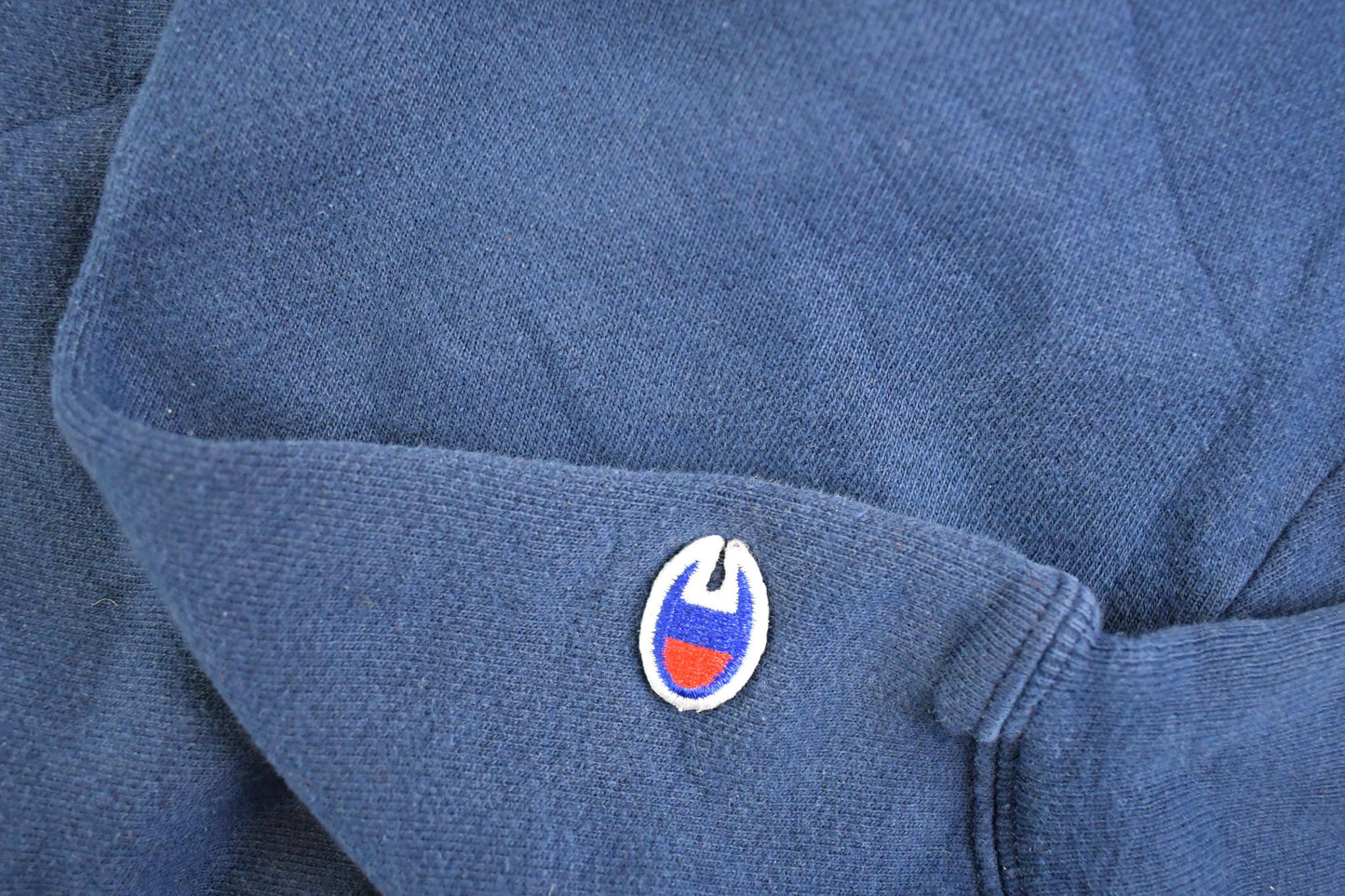Vintage Y2K Champion Reverse Weave Sweatshirt, Mens XL from propervintagecanada