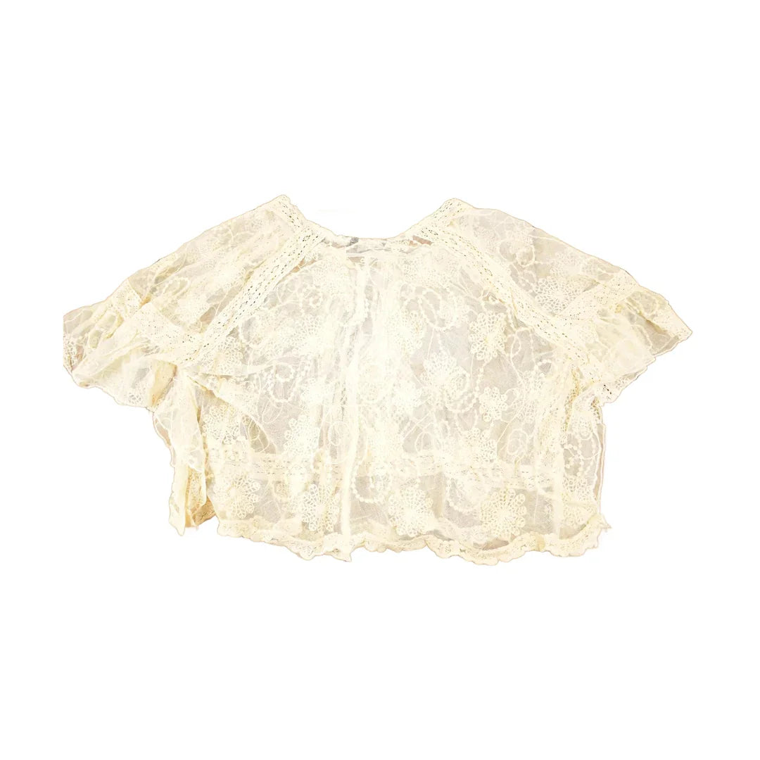 Vintage Y2K Chaudry Kc Floral Lace Souvenir Travel T-Shirt Women's XL from propervintagecanada