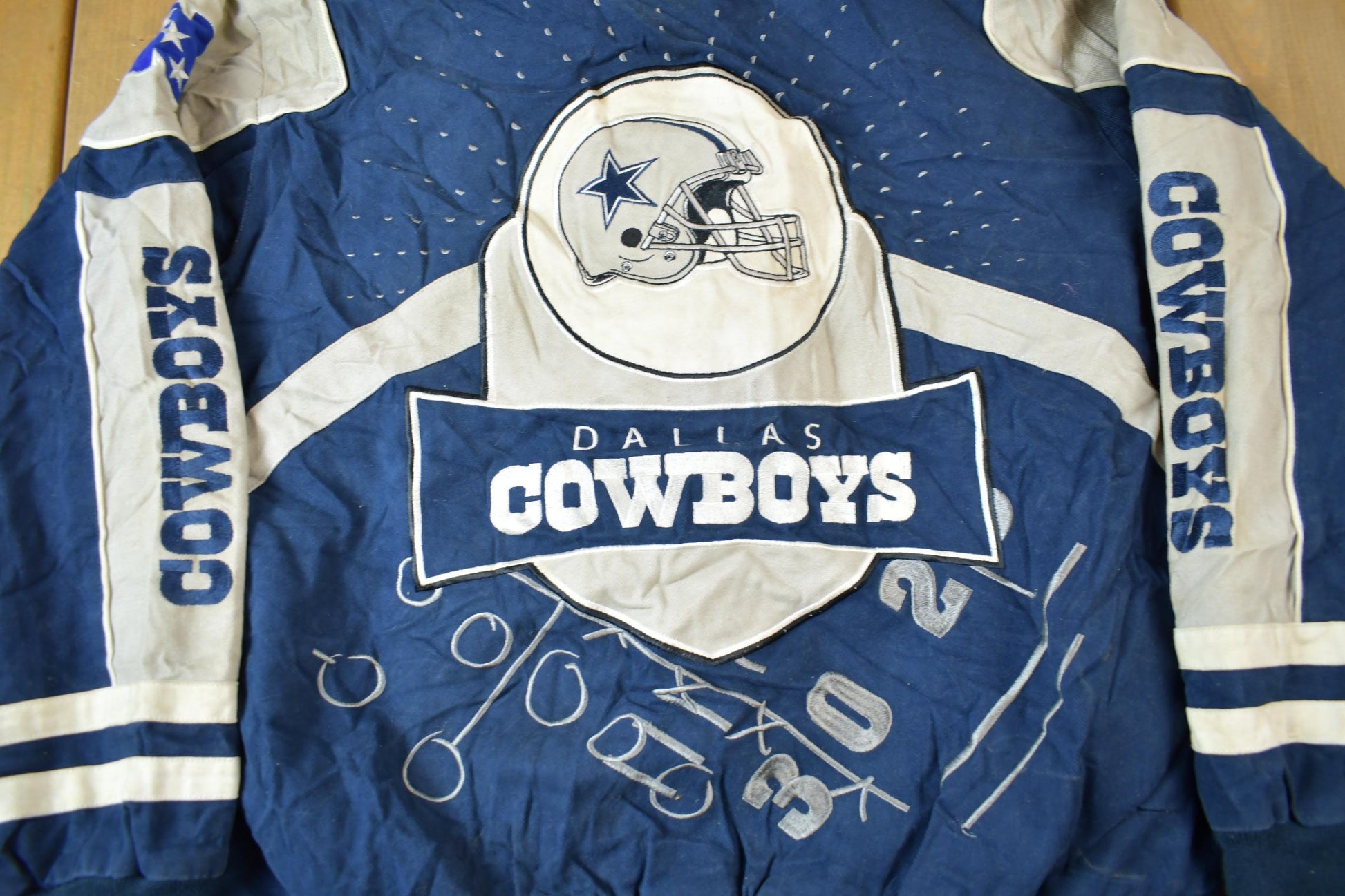 Vintage Y2K Dallas Cowboys NFL Embroidered Bomber Jacket Men's Large from propervintagecanada