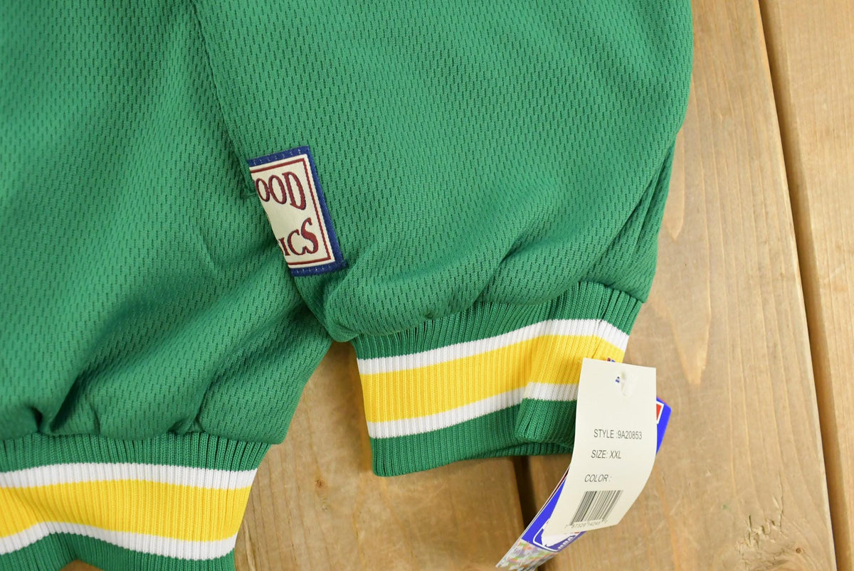 Vintage Y2K DEADSTOCK Boston Celtics NBA Hardwood Classics Basketball Snap On Button Warm Up Jacket Mens 2XL from propervintagecanada