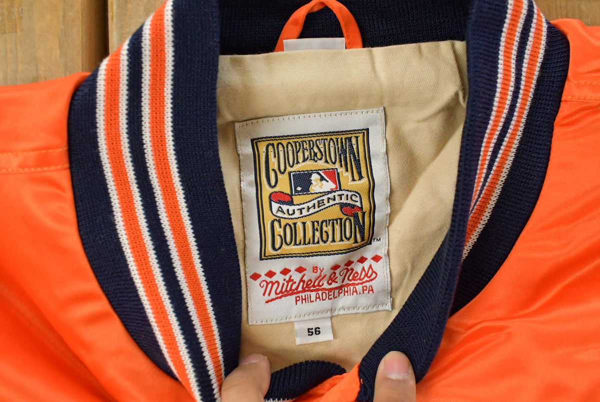 Vintage Y2K Deadstock Houston Astros Cooperstown MLB Baseball Snap On Button Satin Jacket Mens 56 Men's 2XL from propervintagecanada