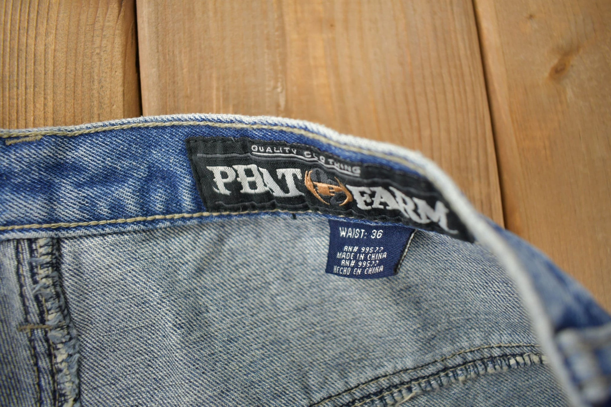 Vintage Y2K Deadstock Phat Farm Hip Hop Jeans Men's 36 from propervintagecanada