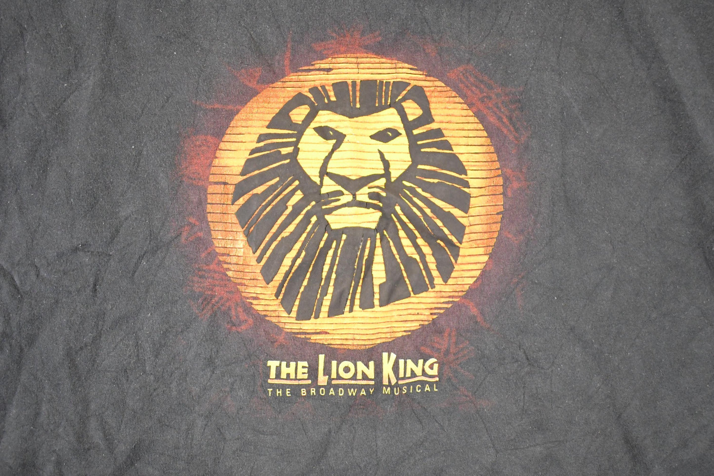 Vintage Y2K Disney The Lion King Broadway Tour Souvenir Travel T-Shirt Men's XL from propervintagecanada