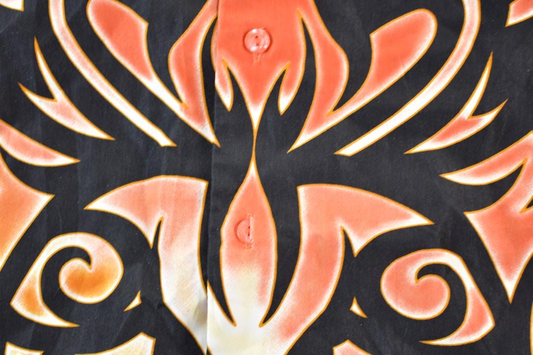 Vintage Y2K Dragon City Graphic Button Up Shirt Mens M from propervintagecanada