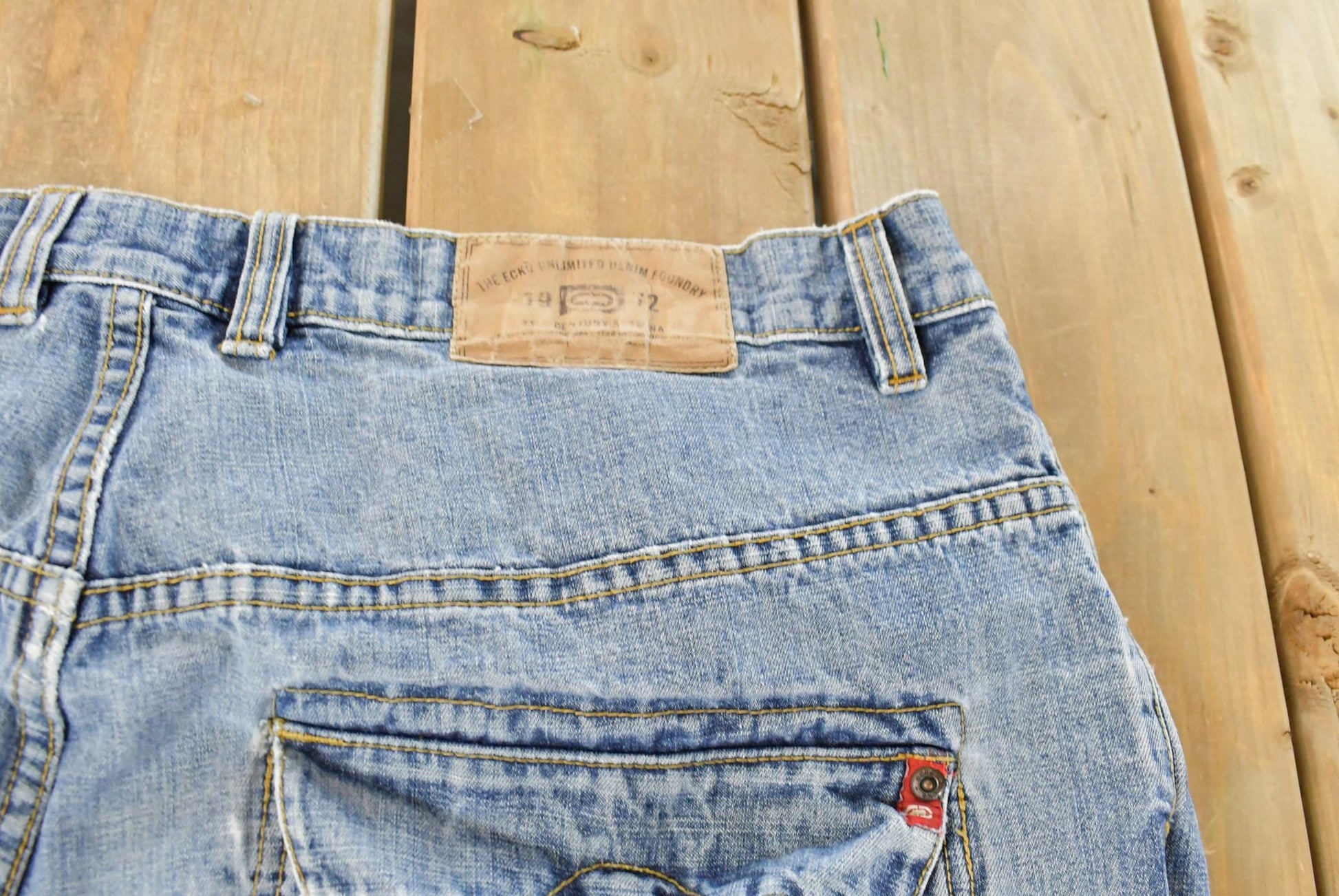 Vintage Y2K Ecko Unltd Denim Jeans, Baggy Hip Hop Streetwear (38 x 31) from propervintagecanada