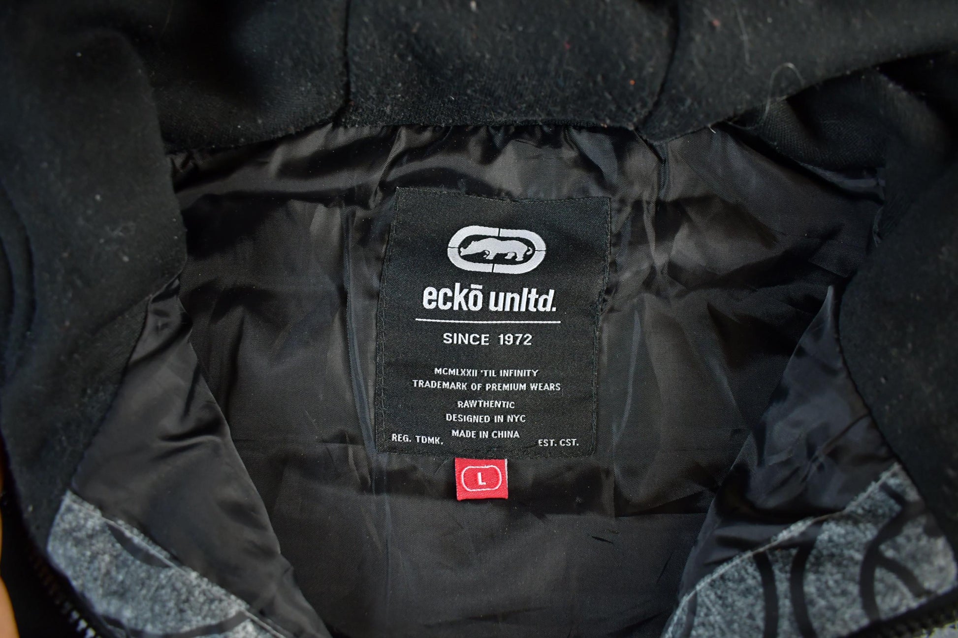 Vintage Y2K Ecko Unltd Hooded Jacket Men's Large from propervintagecanada