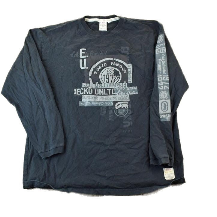 Vintage Y2K Ecko Unltd World Famous Crewneck Sweatshirt Men's XL from propervintagecanada