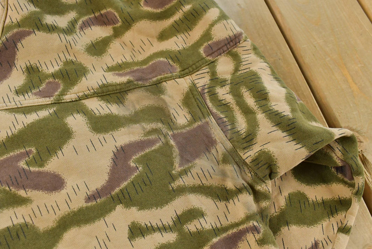 Vintage Y2K Enyce Full Zip Lined Camo Hoodie Men's XXXL from propervintagecanada