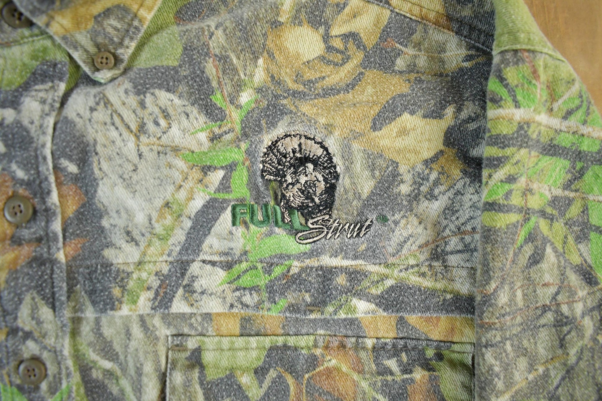 Vintage Y2K Field Staff Mossy Oak Camouflage Button Up Shirt Men's Large