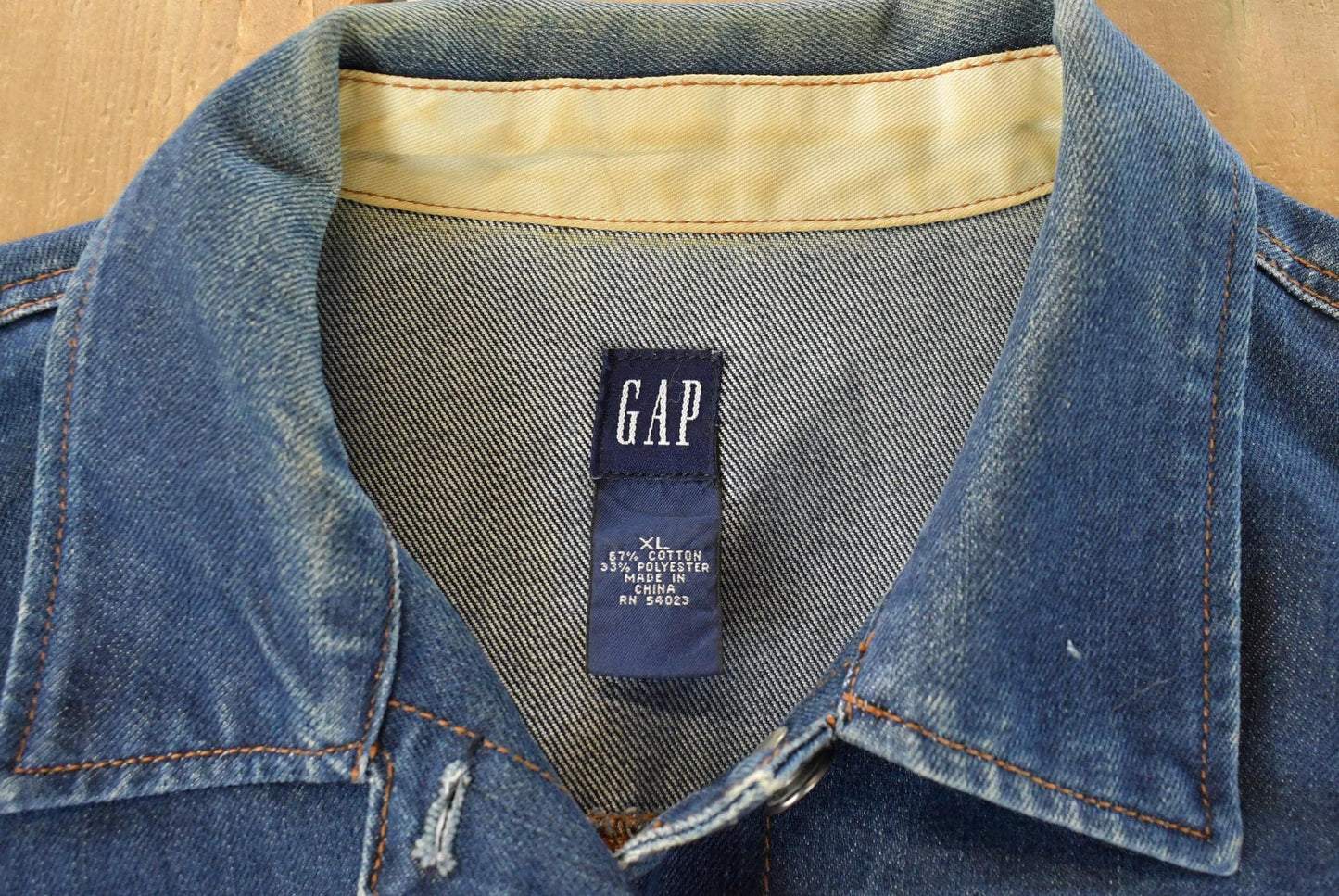Vintage Y2K Gap Denim Jean Jacket Women's Small / 2000s Denim / Streetwear / Vintage Fall Outerwear from propervintagecanada