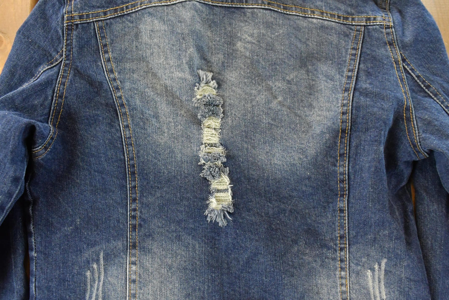 Vintage Y2K Jeanswear Denim Trucker Jean Jacket Women's Small / Denim Jacket / 2000s Coat / Chic Fashion from propervintagecanada