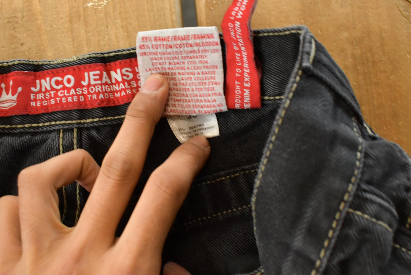 Vintage Y2K JNCO Denim Jean Shorts, Skater Streetwear Men's 28 from propervintagecanada