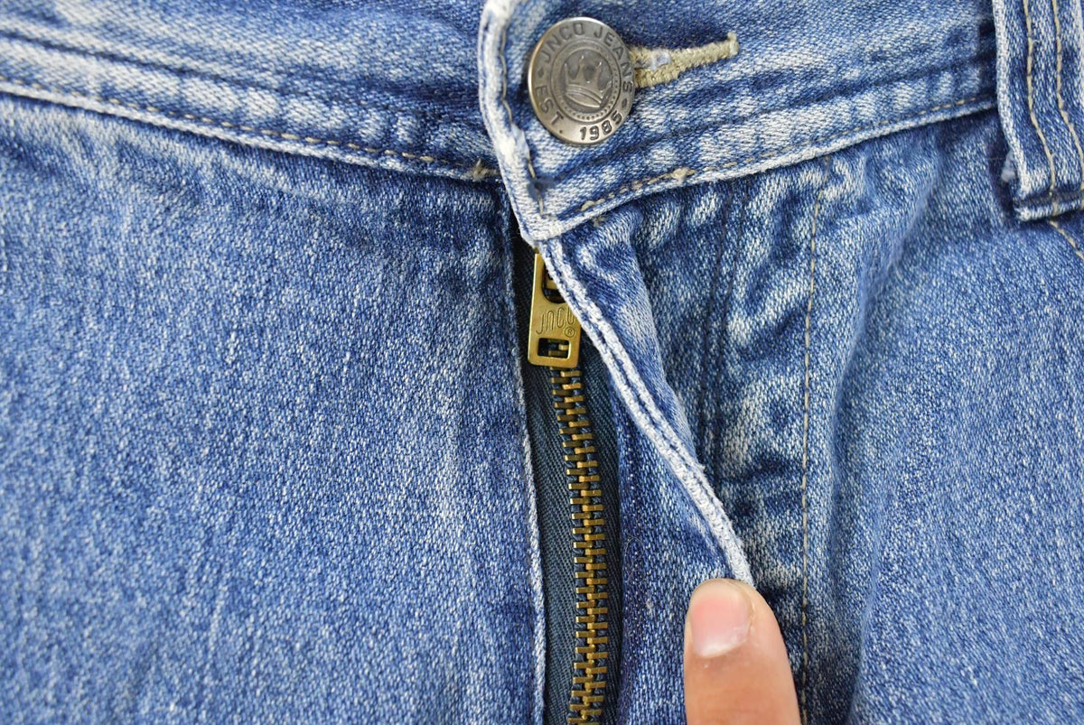 Vintage Y2K JNCO Wide Leg Skater Denim Jeans Men's 38 x 32 from propervintagecanada