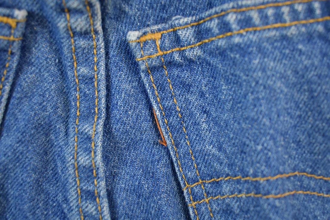 Vintage Y2K Levi Strauss Orange Tab 506 Student Denim Jeans Men's 28 x 30 from propervintagecanada