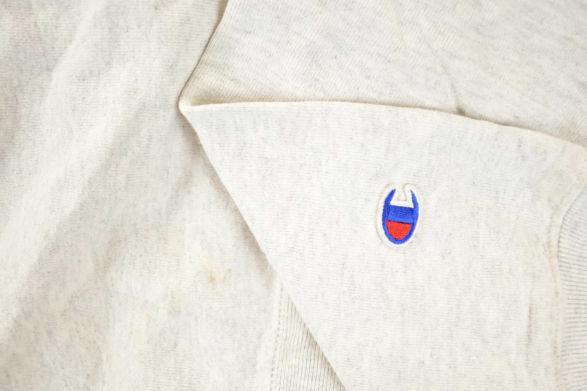 Vintage Y2K Minnesota Champion Reverse Weave Crewneck Sweatshirt Men's S from propervintagecanada