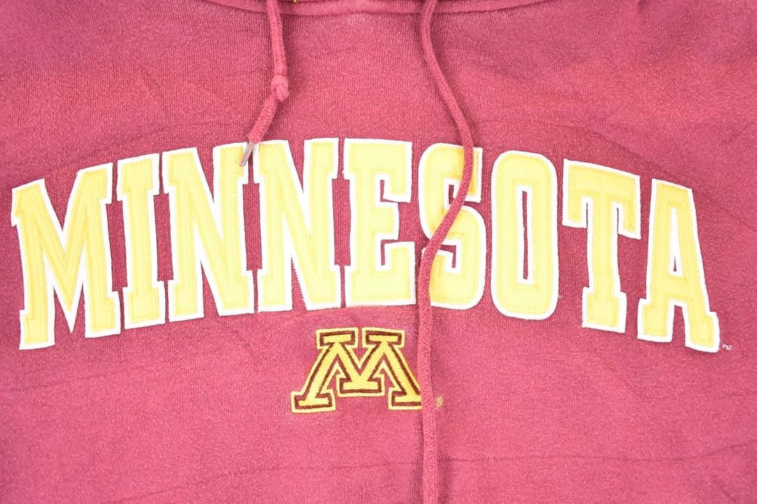 Vintage Y2K Minnesota University Embroidered Hoodie Sweater Men's L Boxy from propervintagecanada