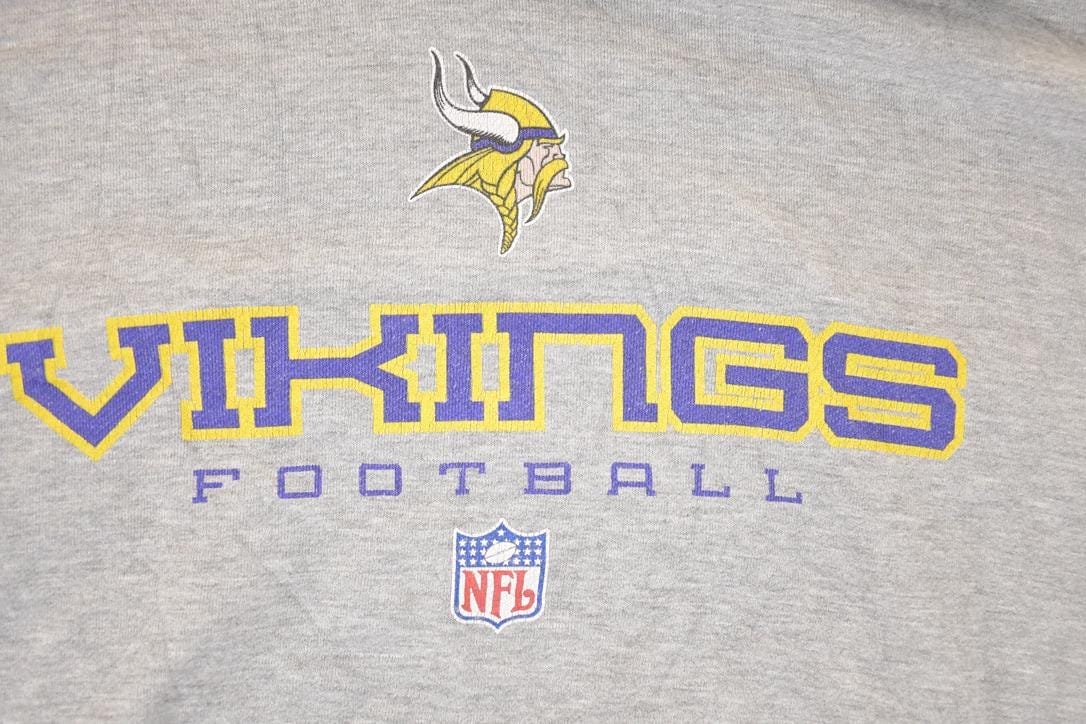 Vintage Y2K Minnesota Vikings Reebok NFL Hoodie Sweatshirt Men's XXL from propervintagecanada