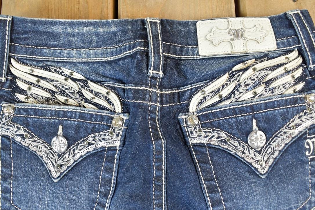 Vintage Y2K Miss Me Angel Wings Bedazzled Mid Rise Jeans Size 26x31 / Mid Rise Jeans / Y2K Style / Embroidered Jeans / 2000s from propervintagecanada